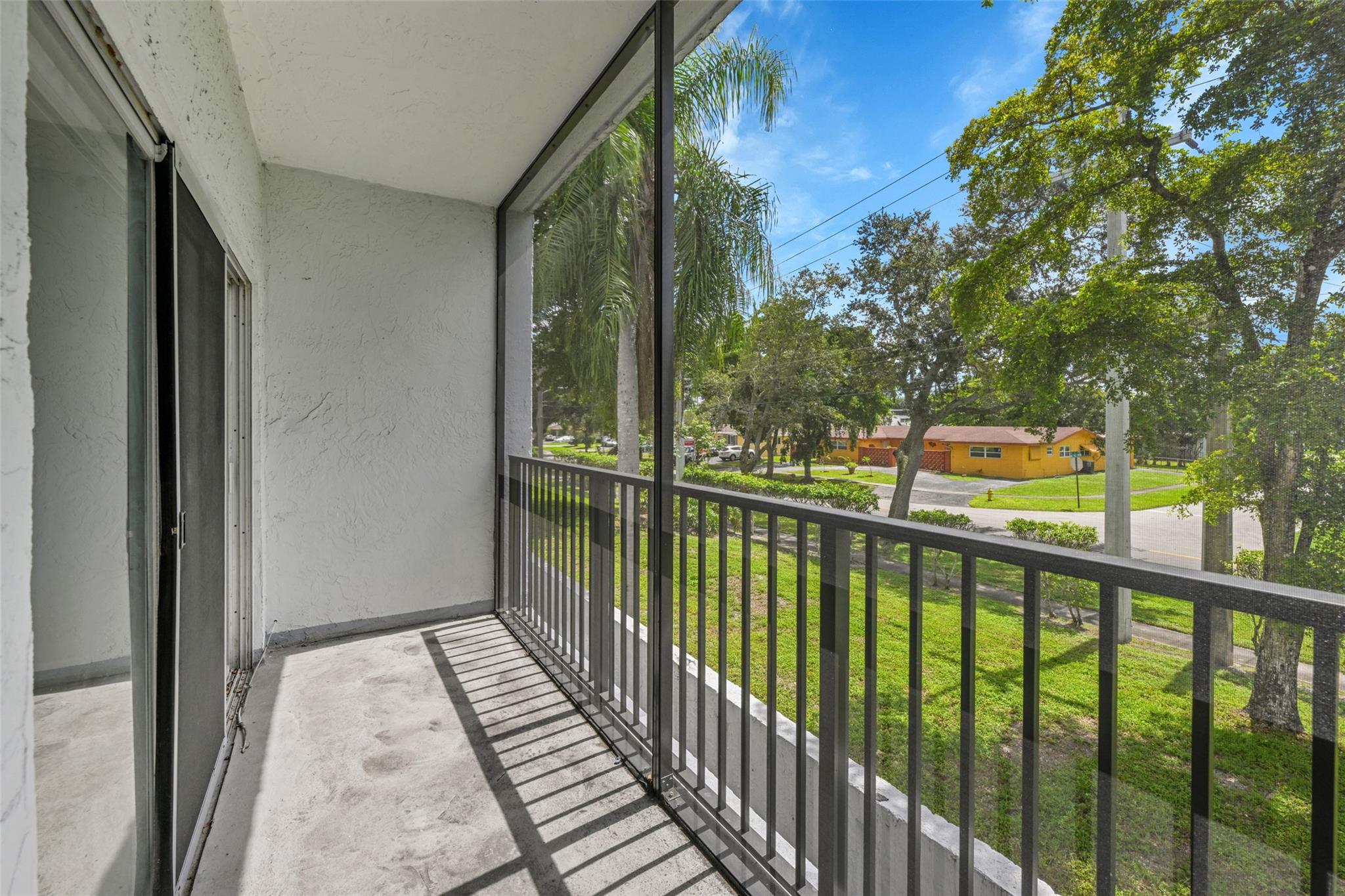 7541 NW 16th St 1211