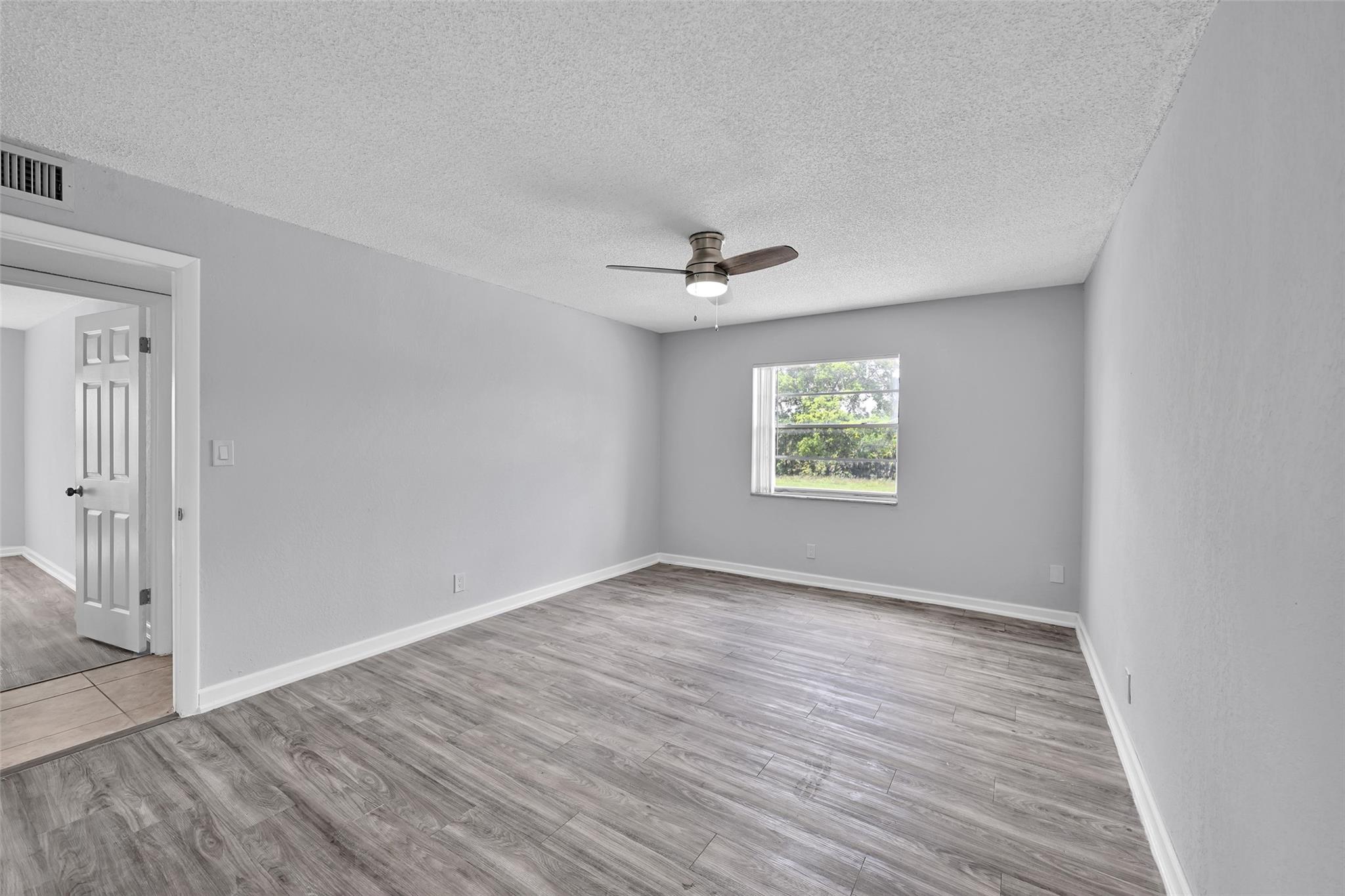 7541 NW 16th St 1211