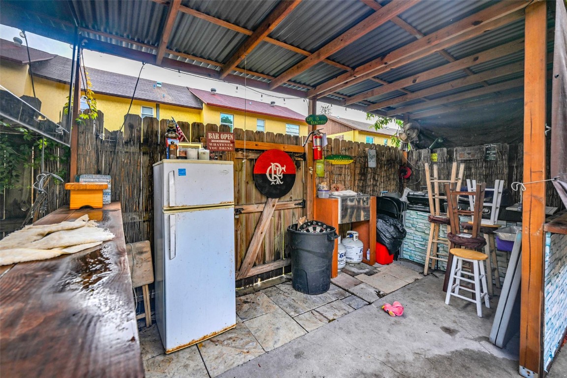 4408 NW 4th Ave 2760