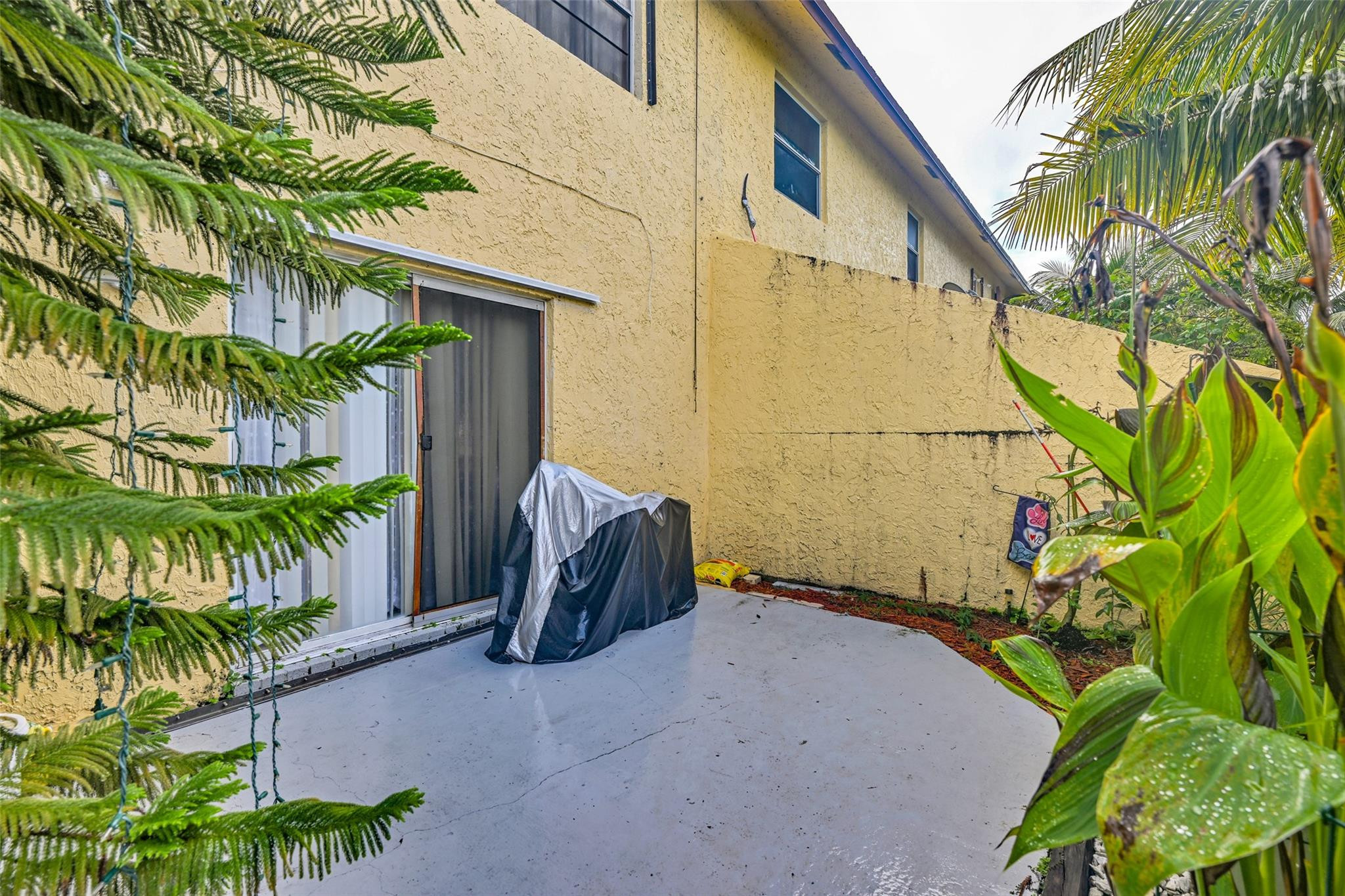 4408 NW 4th Ave 2760