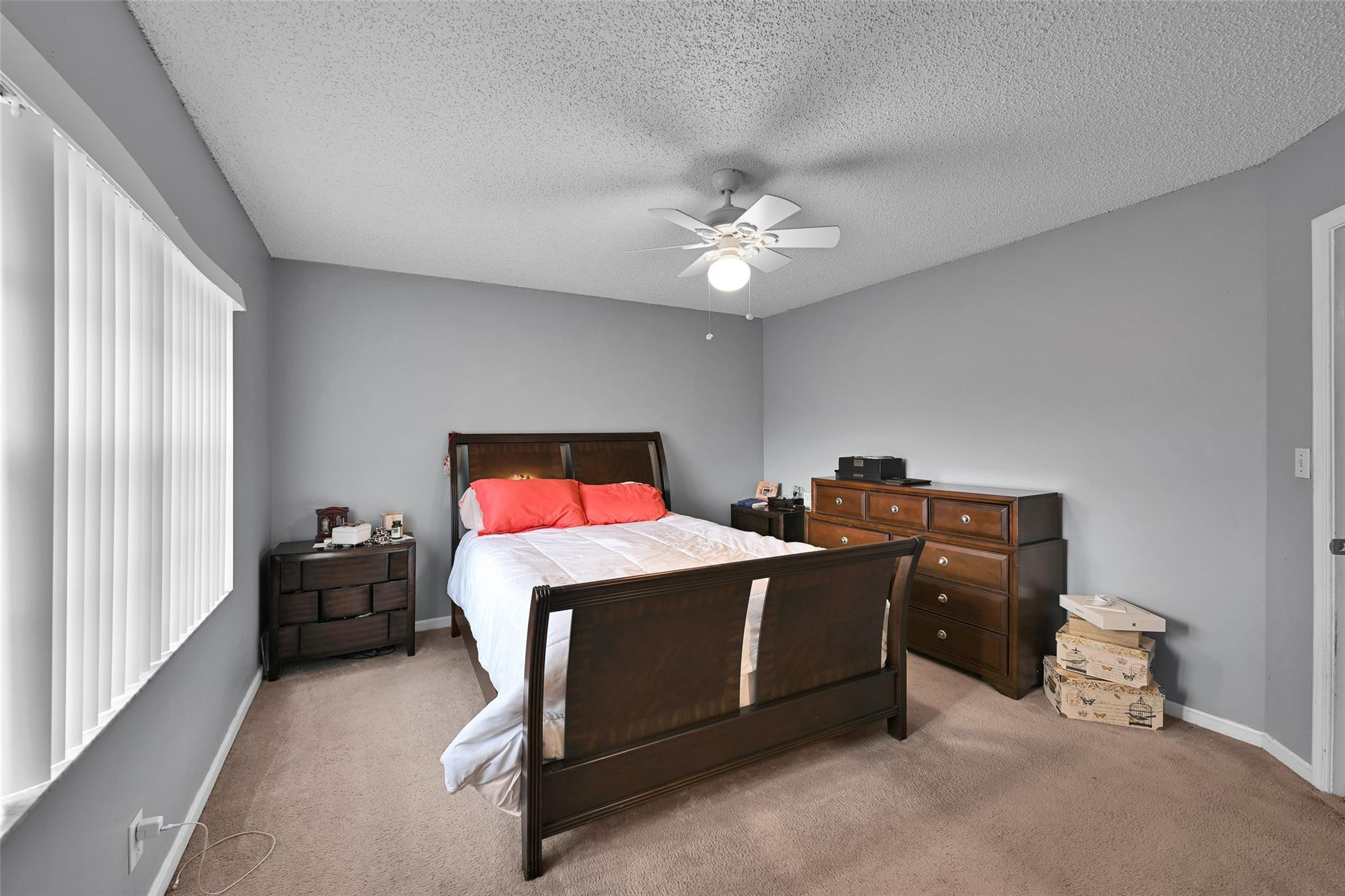 4408 NW 4th Ave 2760