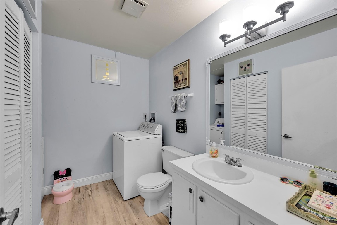 4408 NW 4th Ave 2760