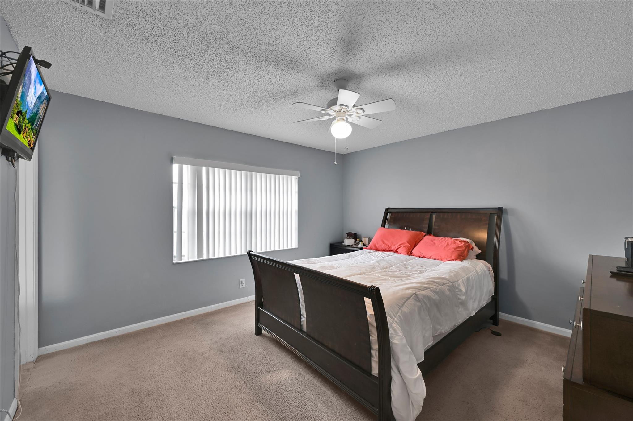 4408 NW 4th Ave 2760