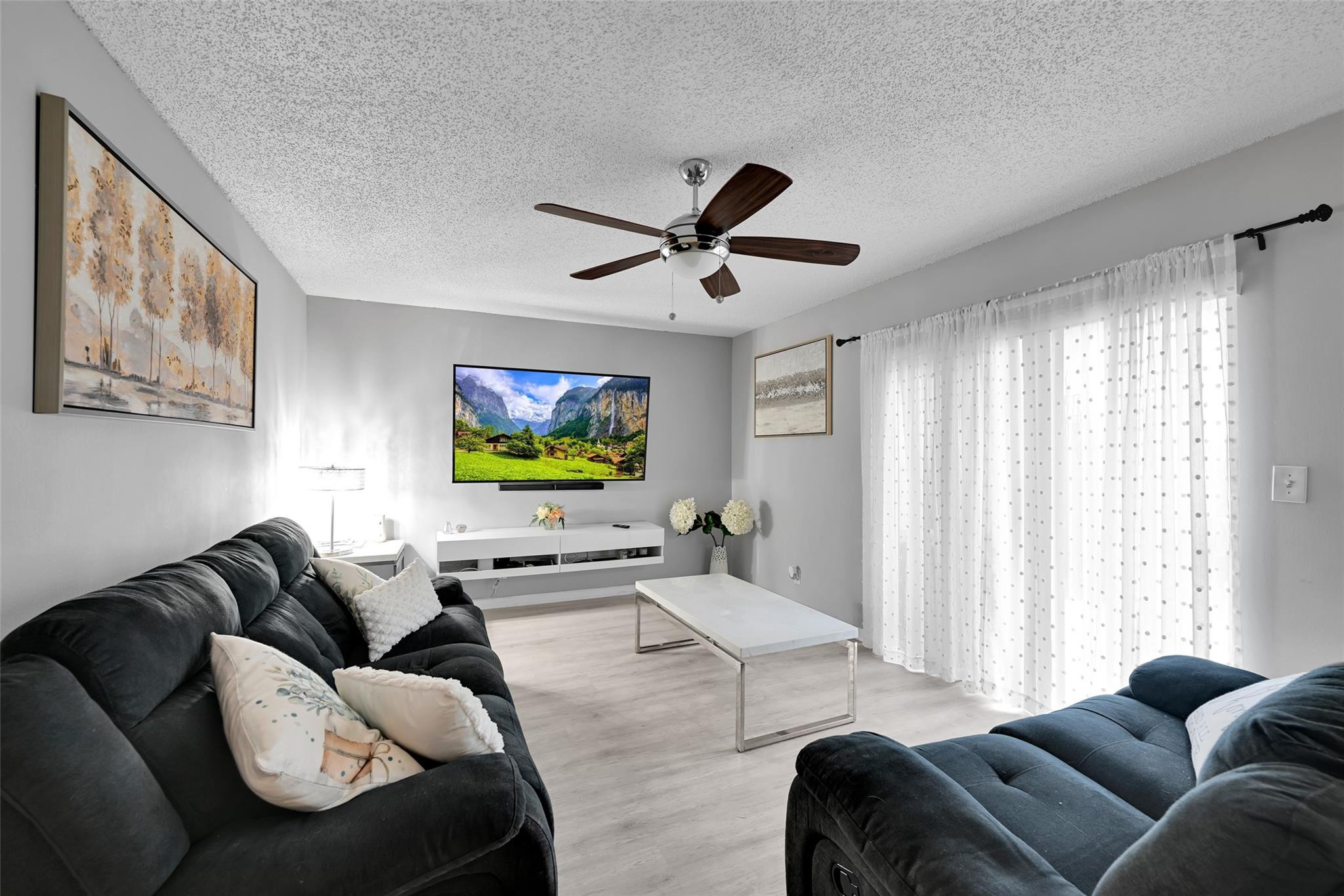 4408 NW 4th Ave 2760