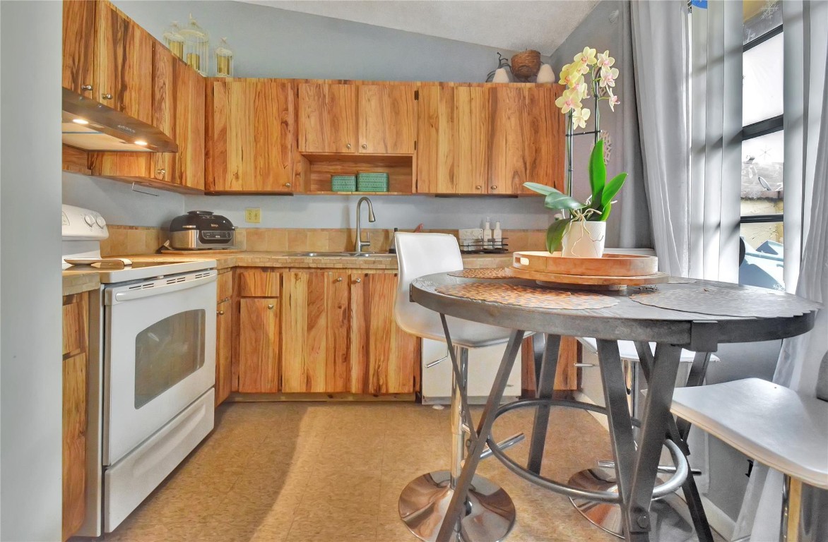 4415 NW 5th Ave 3125