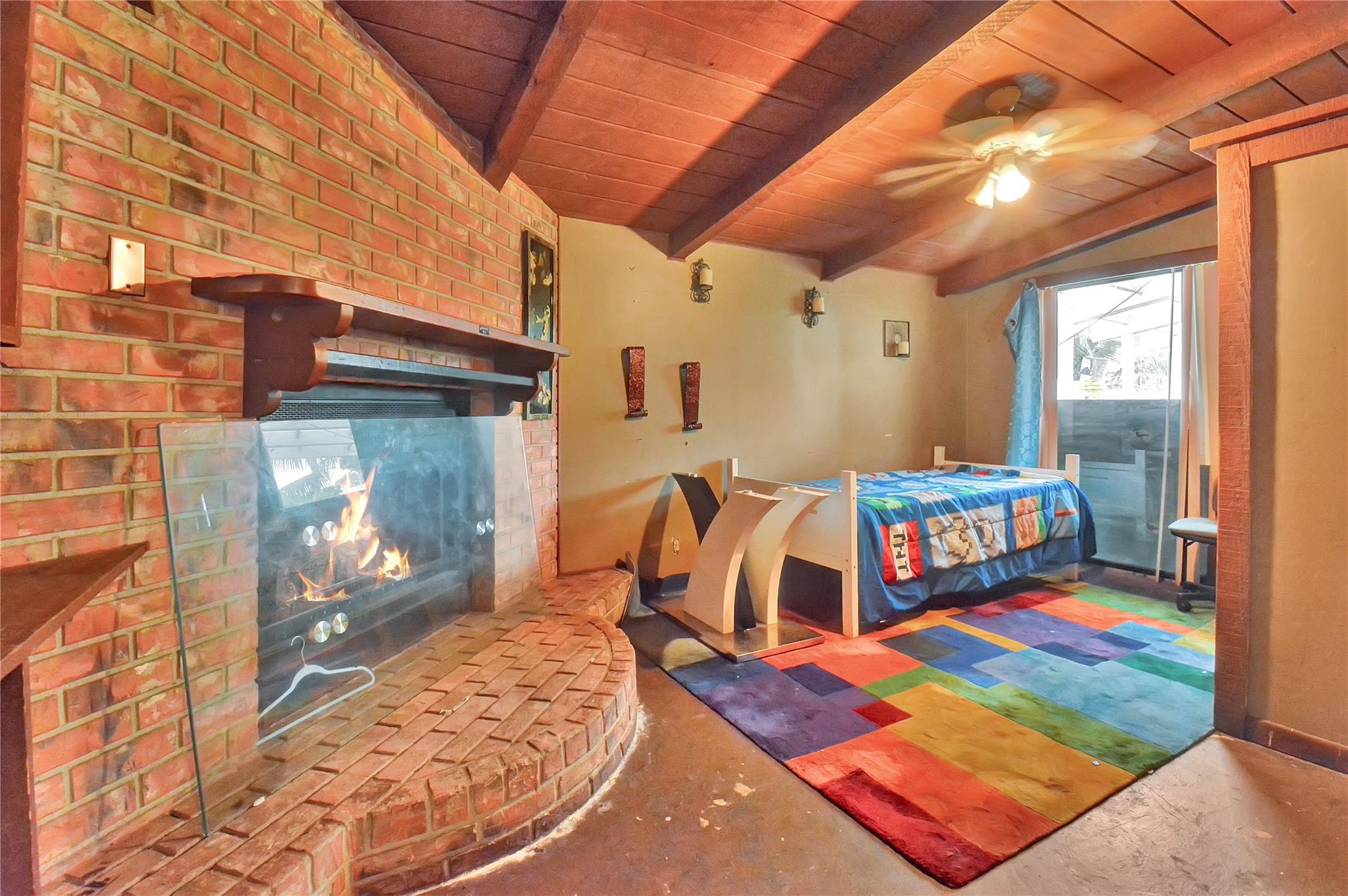 4401 NW 33rd St