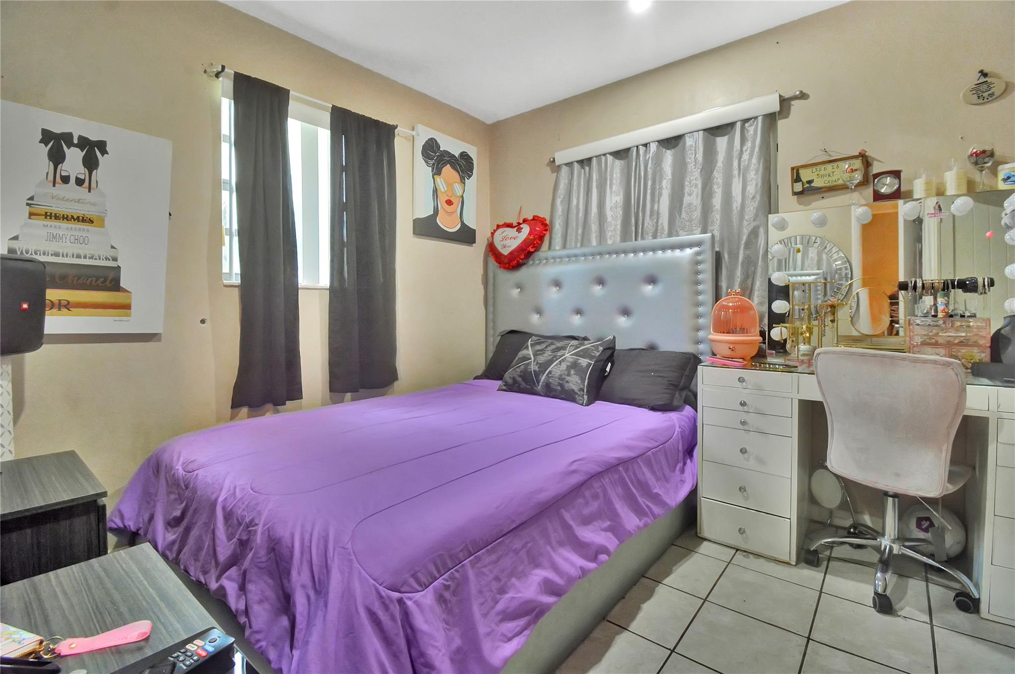4401 NW 33rd St