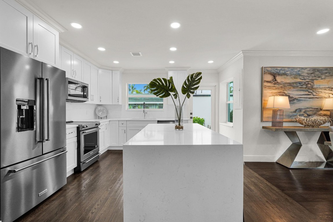 4015 Washington Road