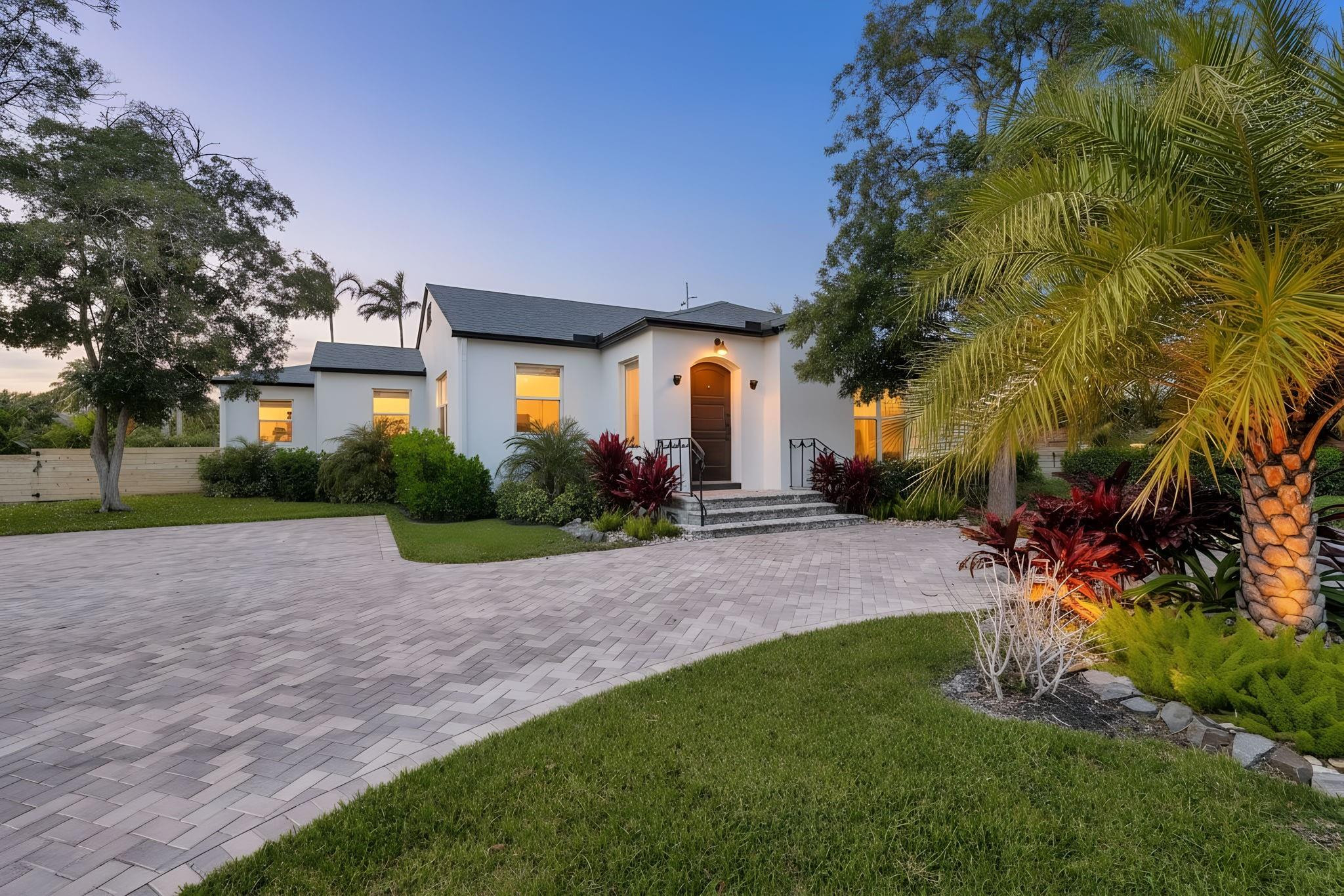 4015 Washington Road