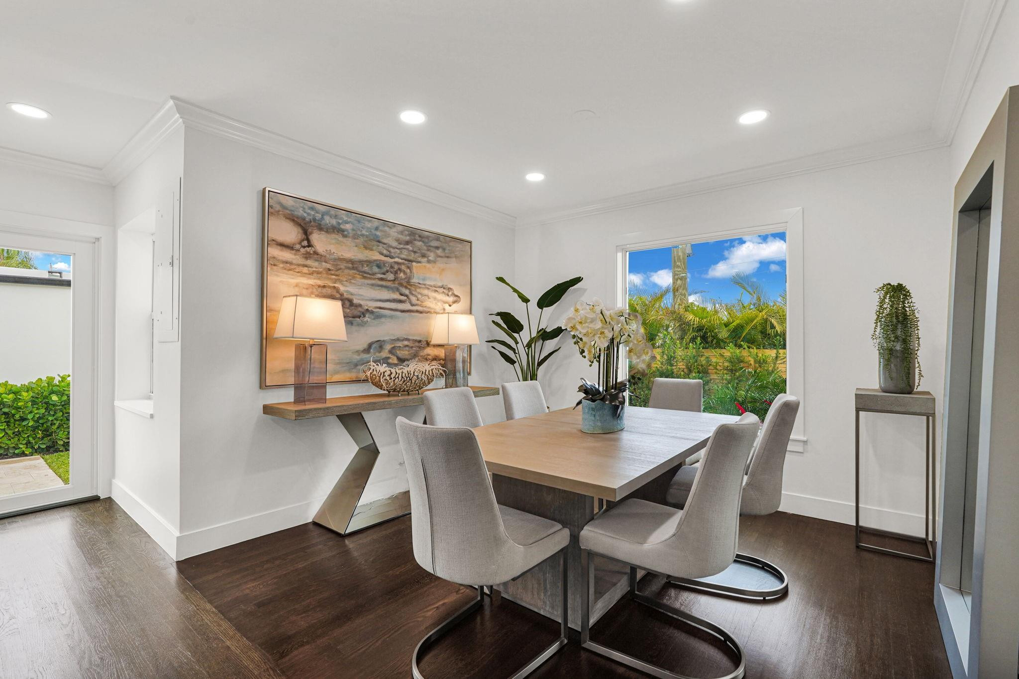 4015 Washington Road