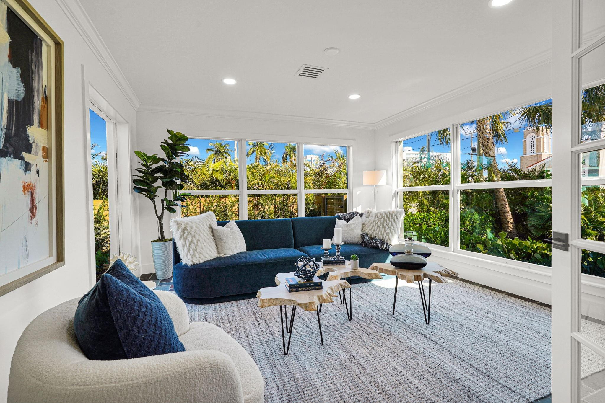 4015 Washington Road