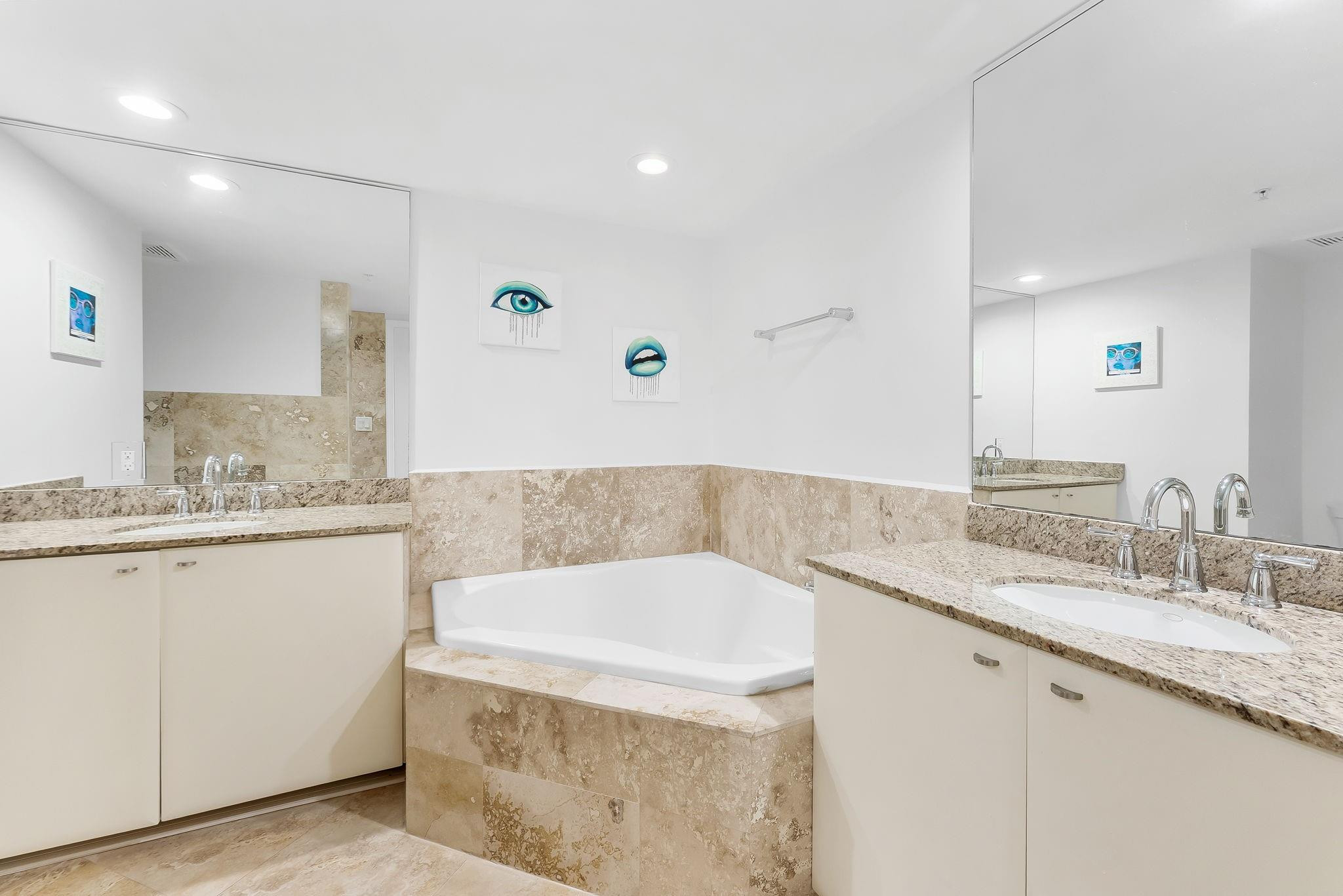 600 W Las Olas Blvd 903S