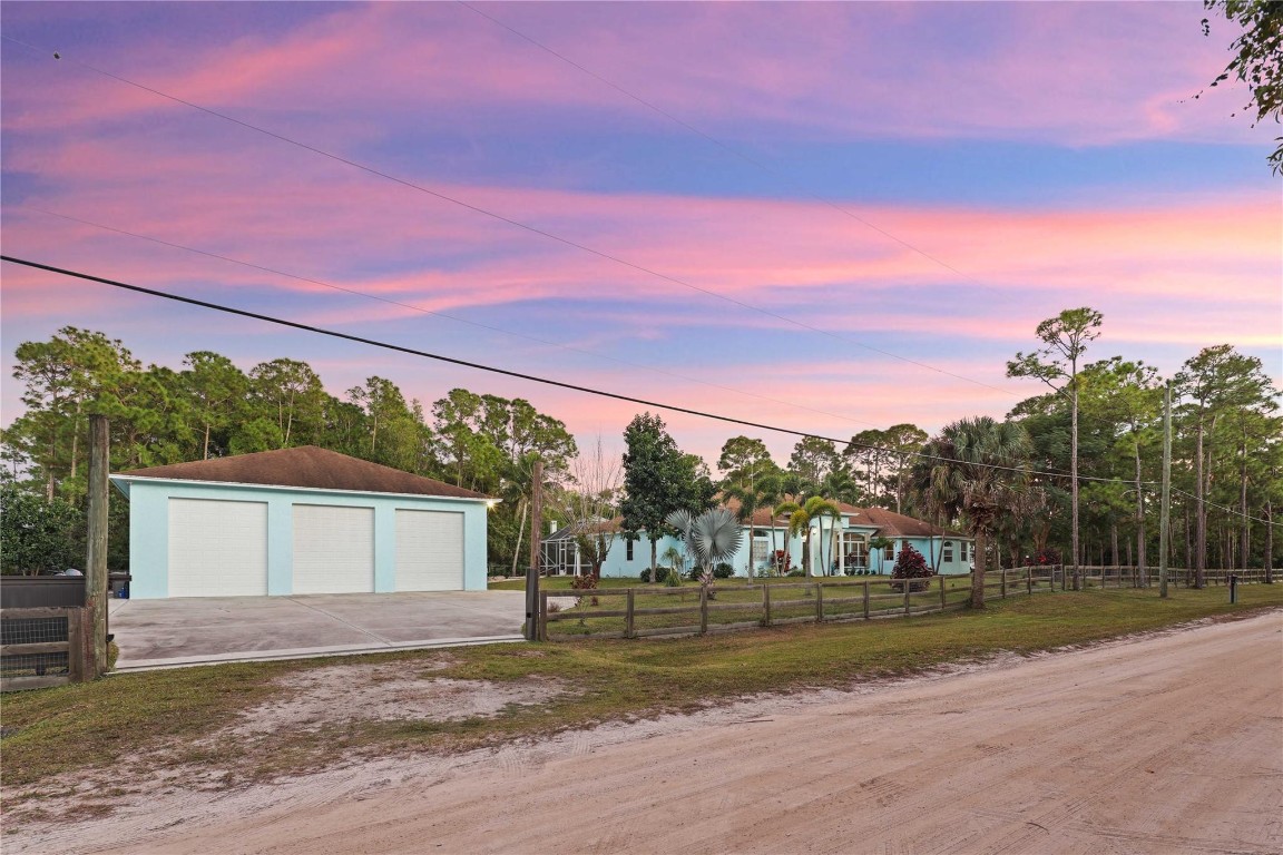 15772 N 121st Terr N