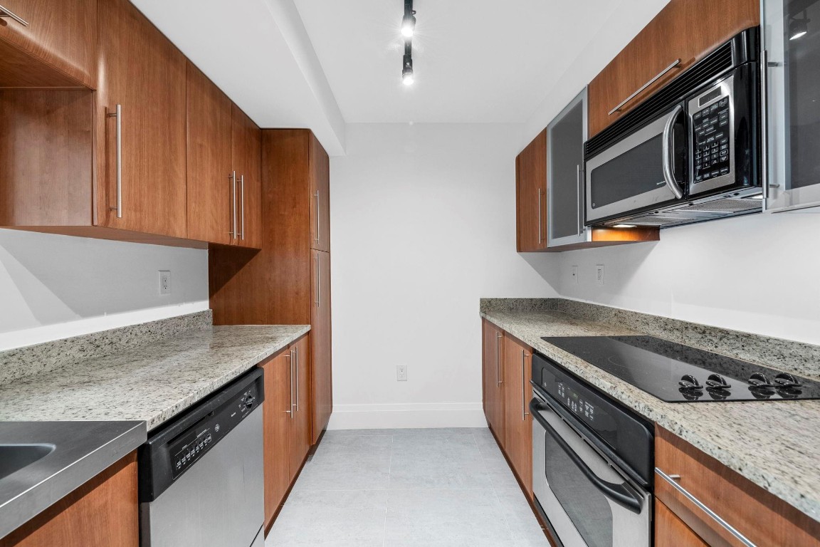 600 W Las Olas Boulevard 909S