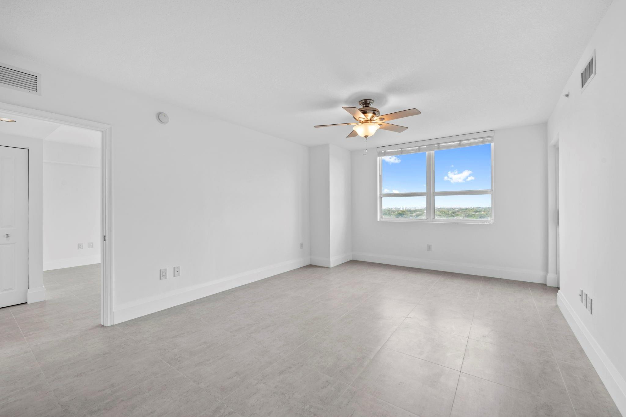 600 W Las Olas Boulevard 909S