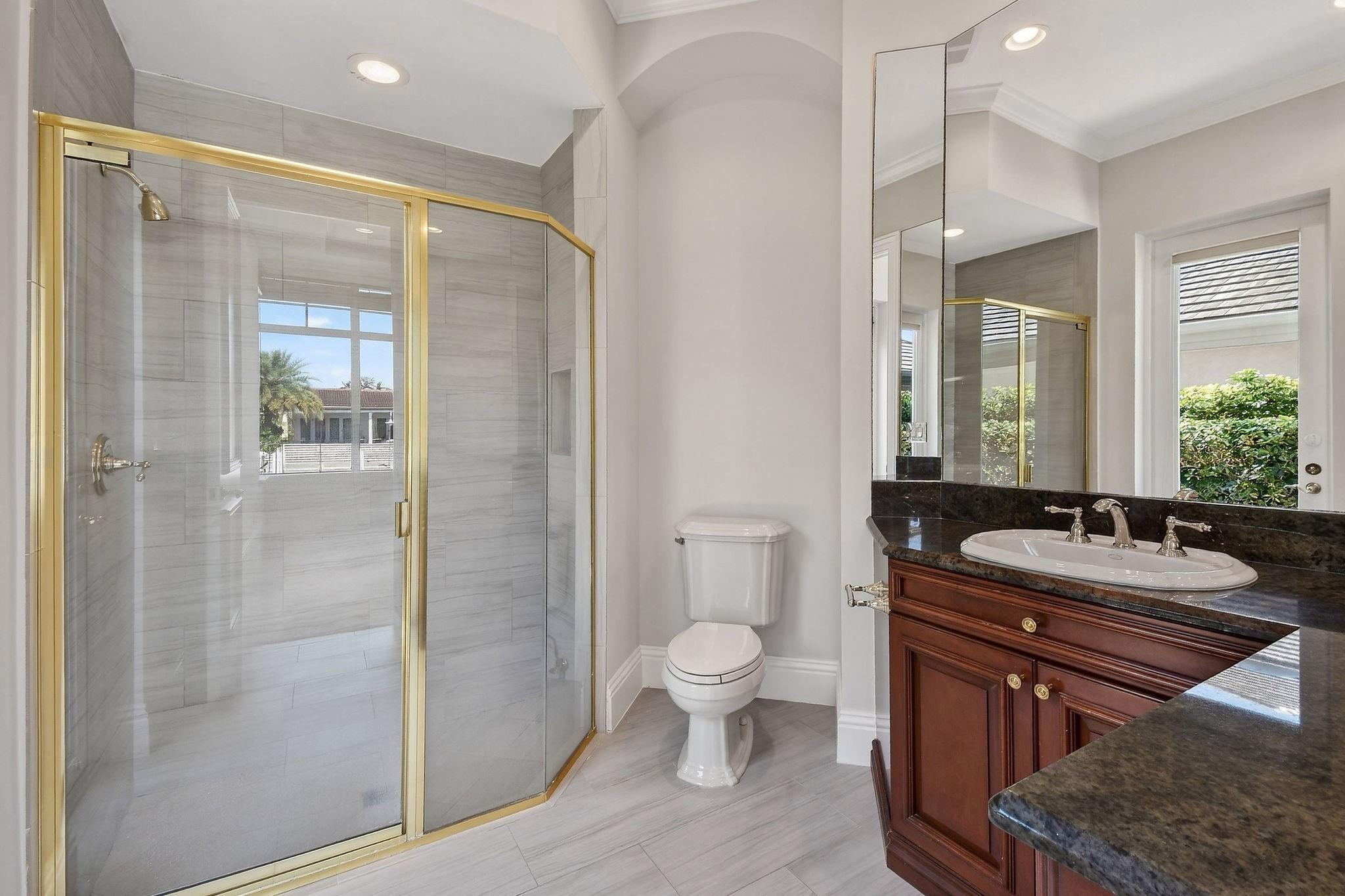 501 Golden Harbour Drive