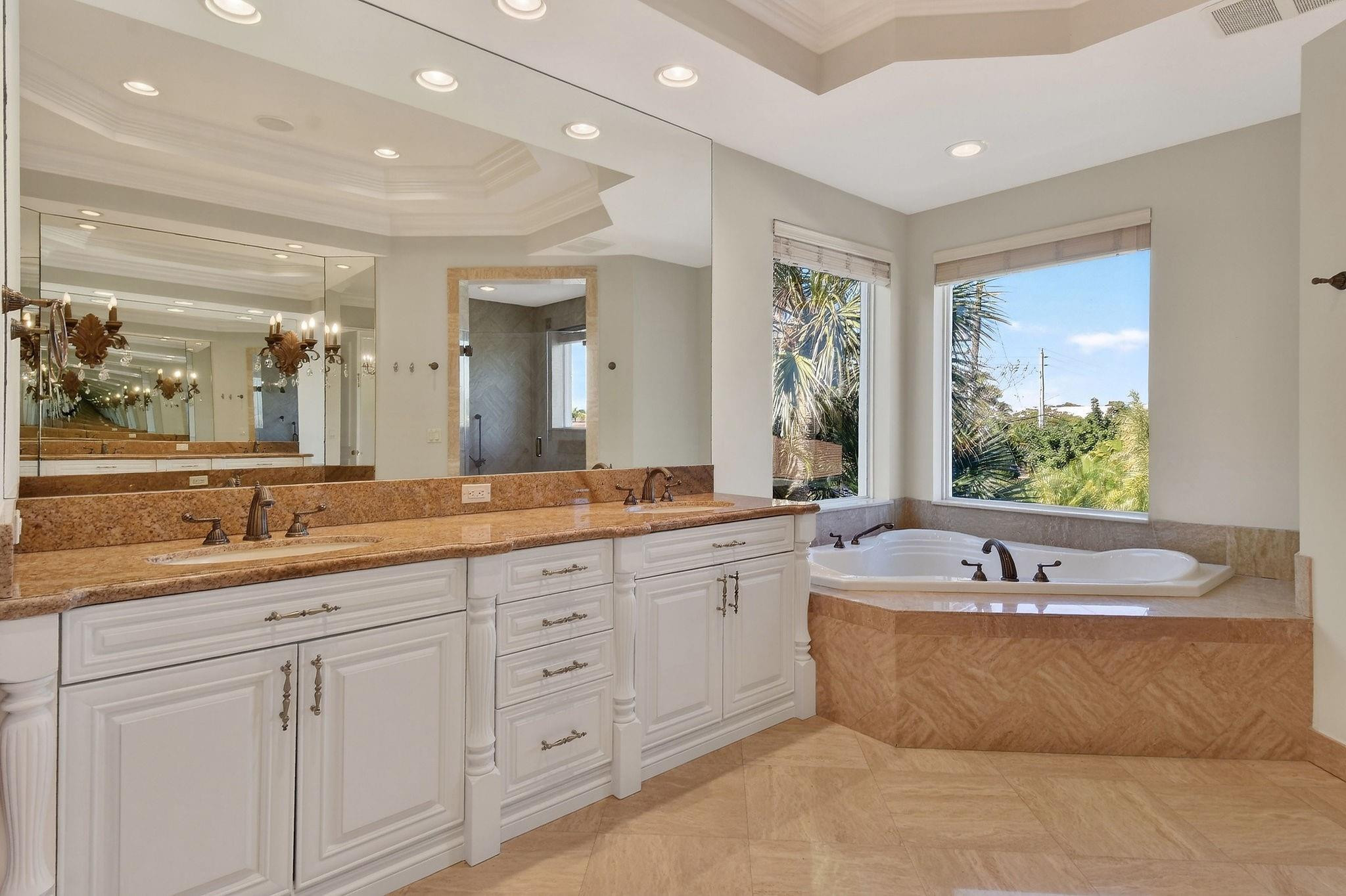 501 Golden Harbour Drive