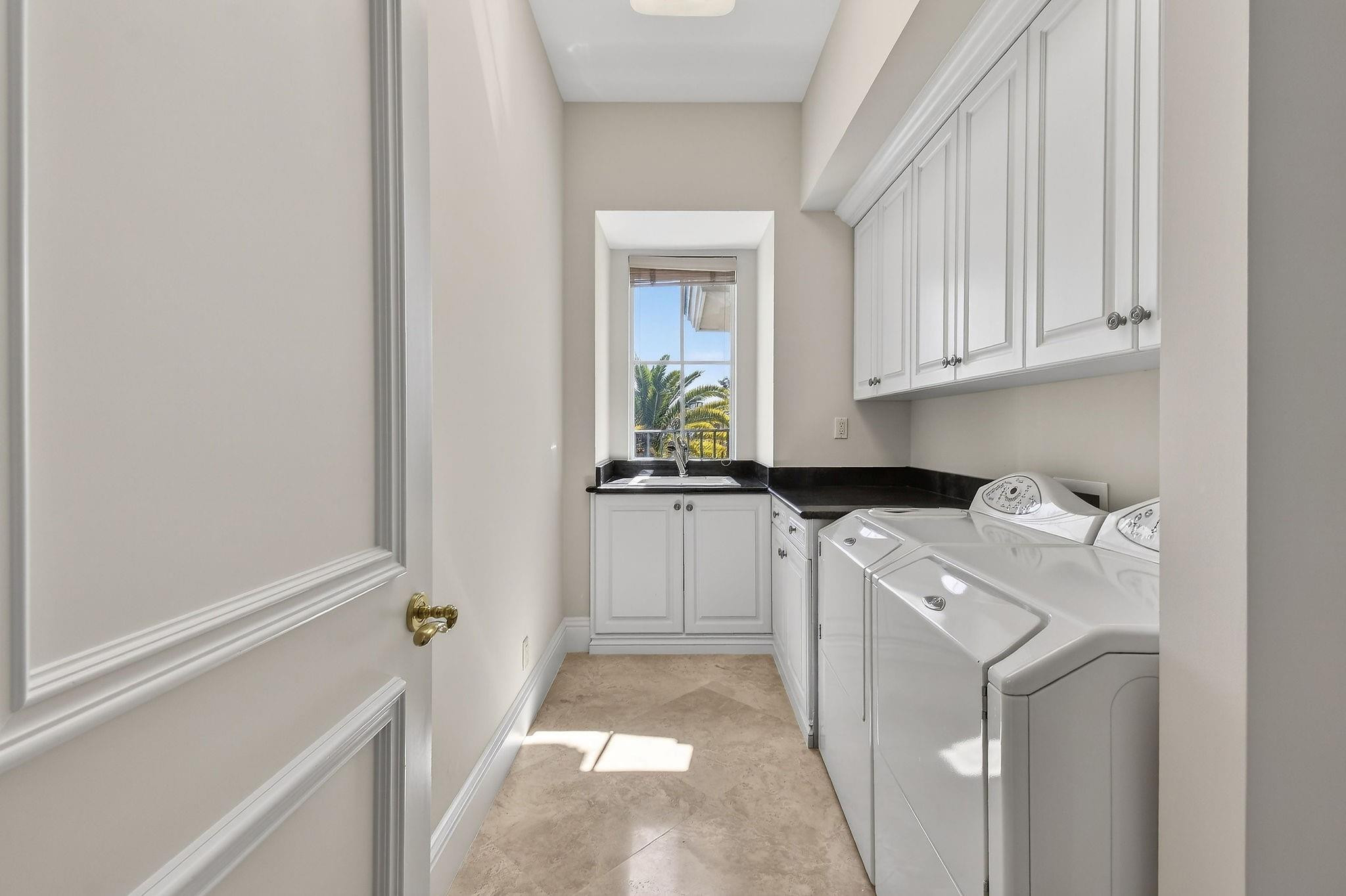 501 Golden Harbour Drive