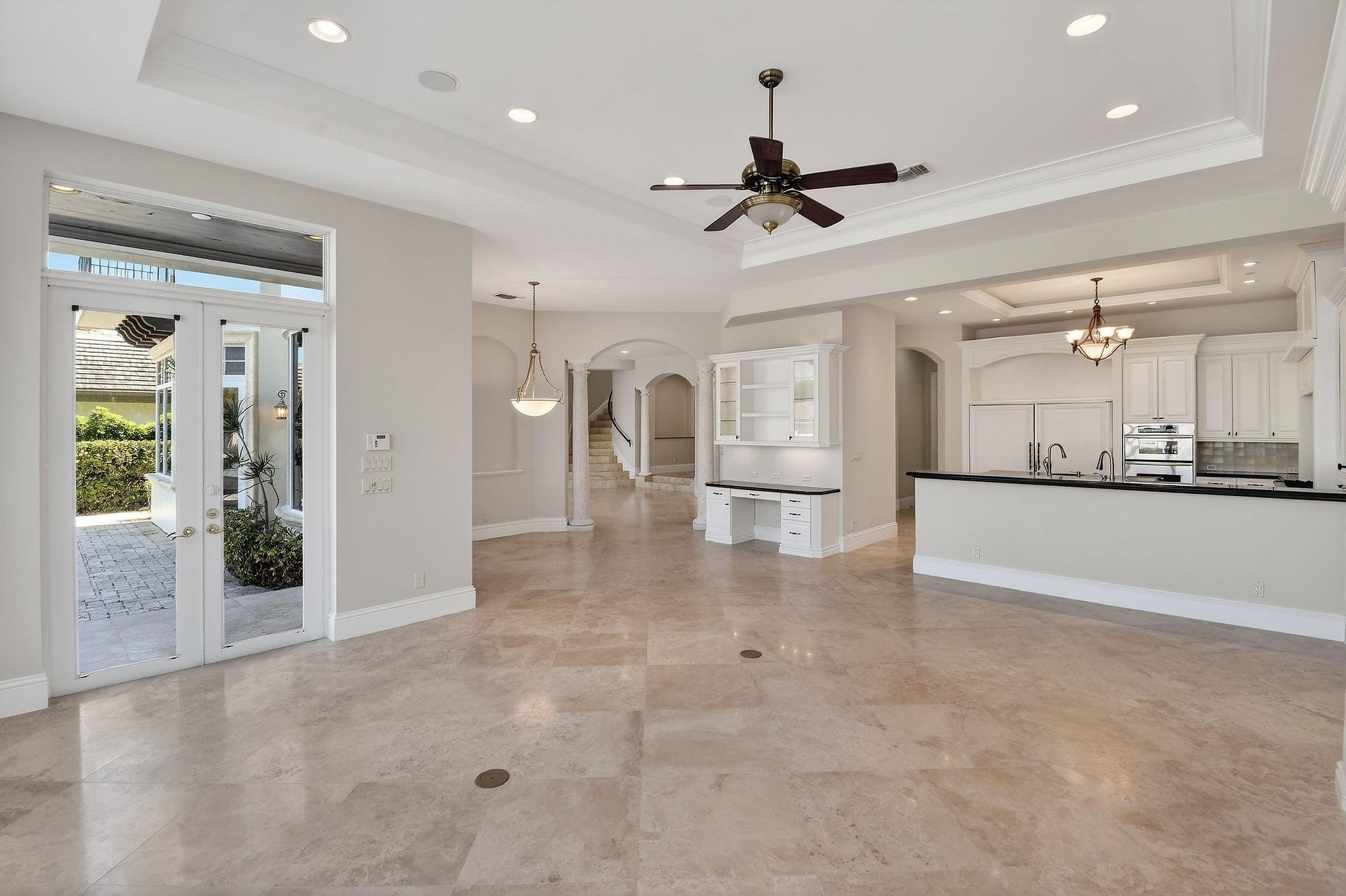 501 Golden Harbour Drive