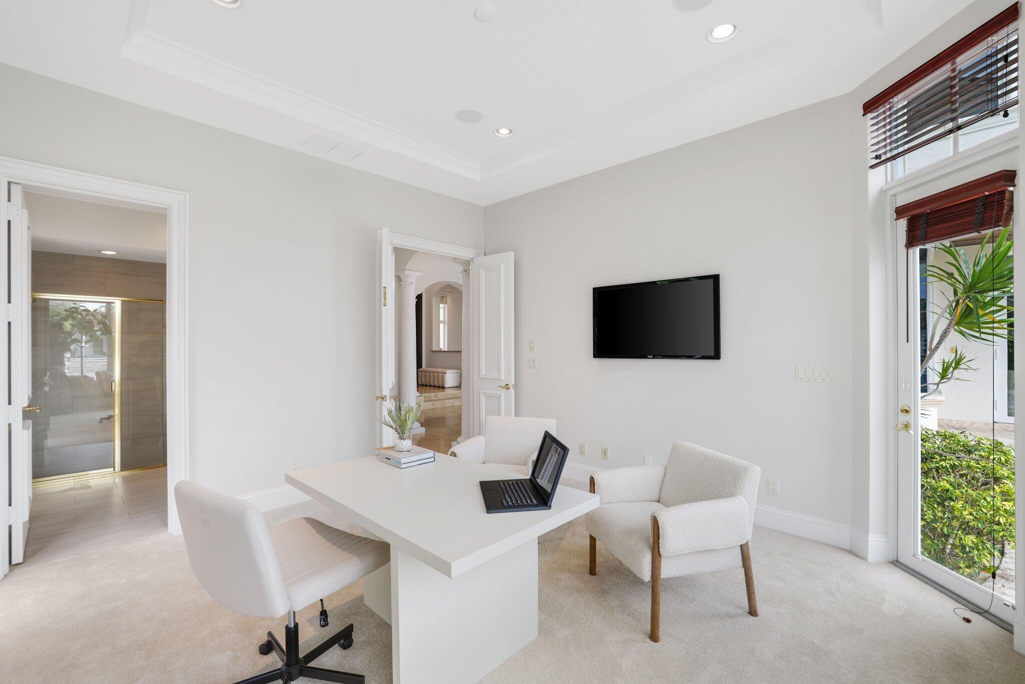 501 Golden Harbour Drive