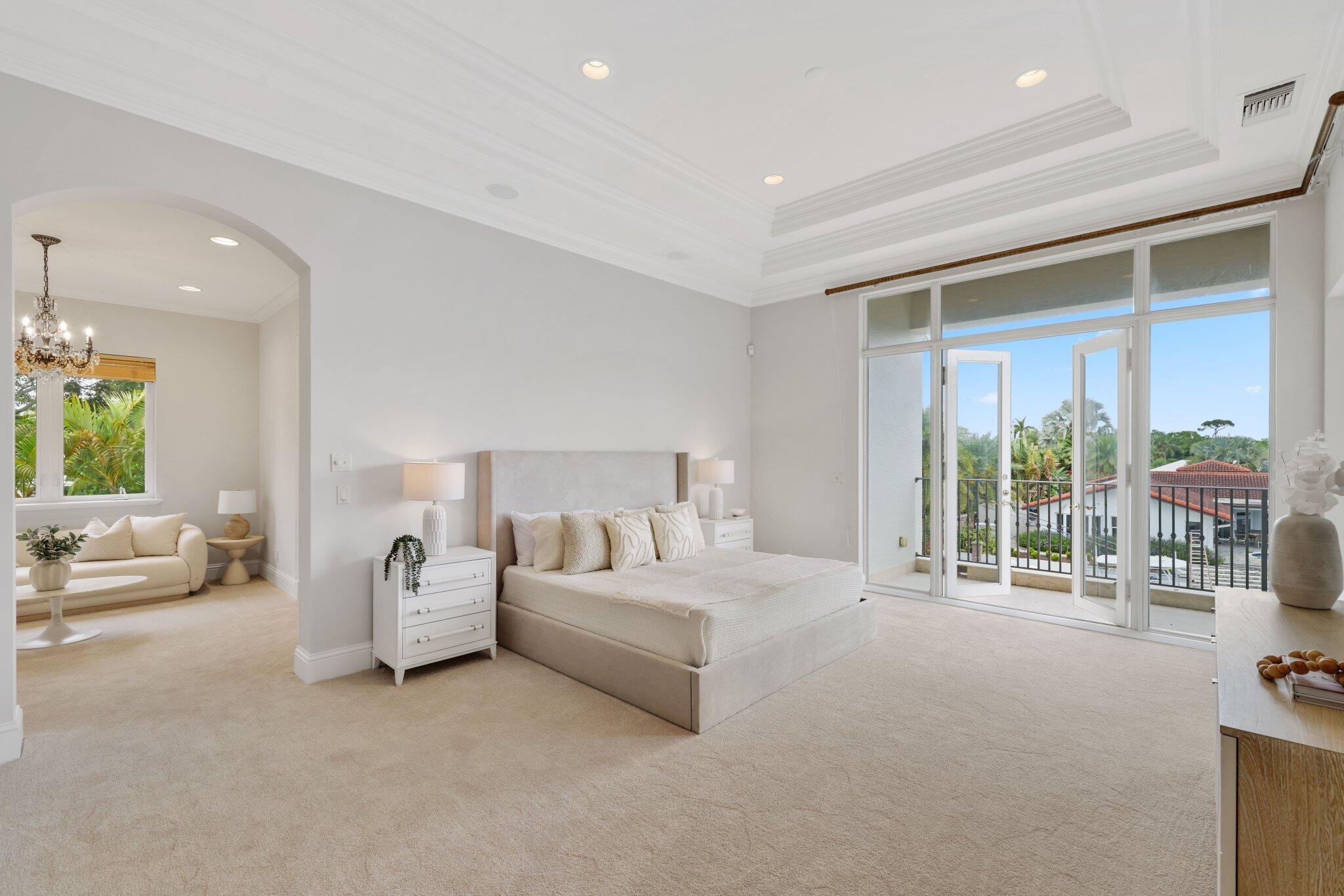 501 Golden Harbour Drive