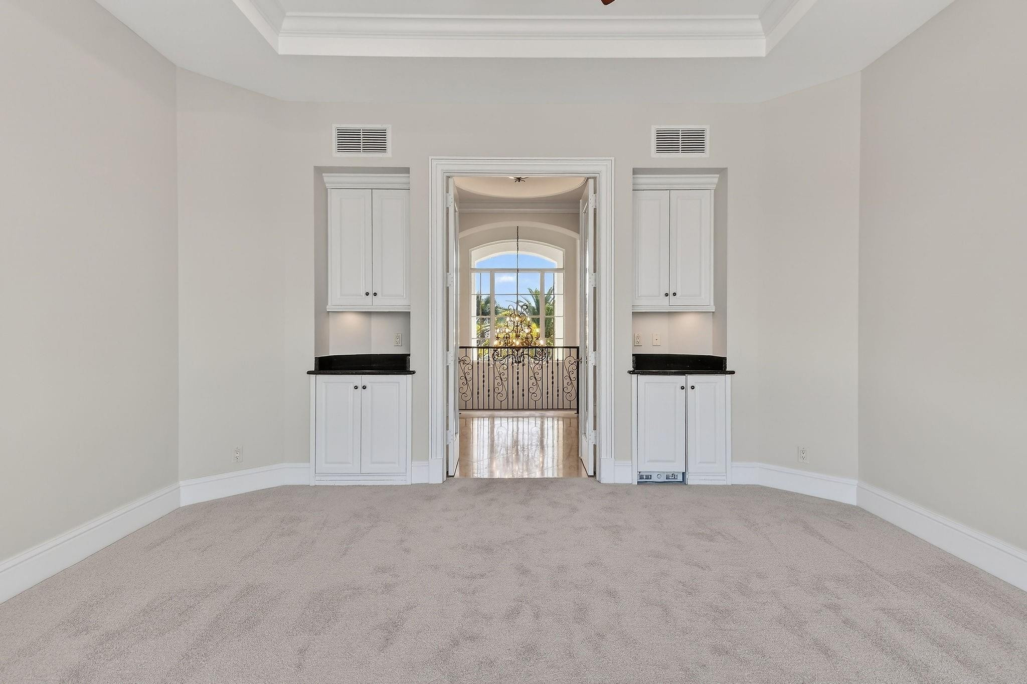 501 Golden Harbour Drive