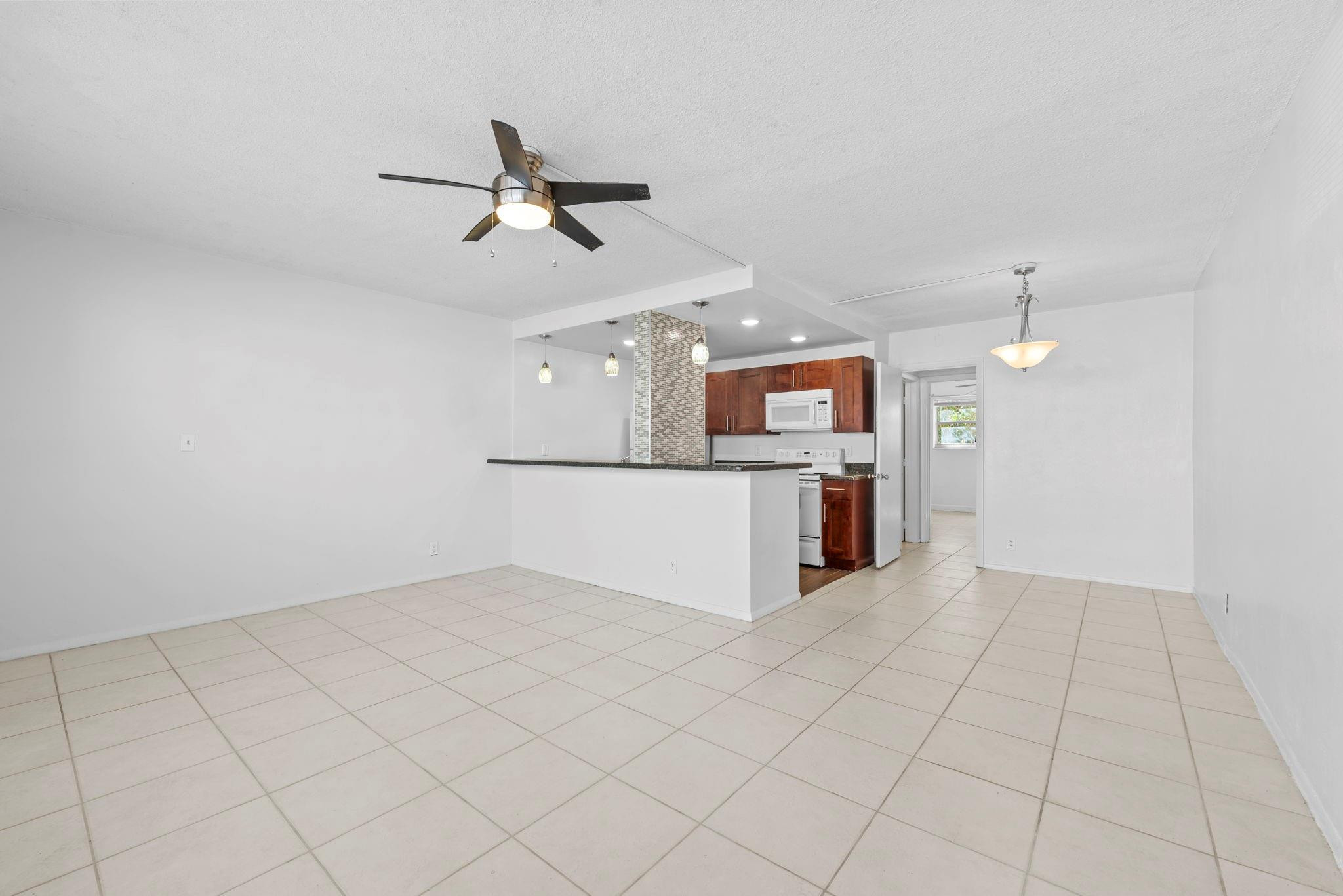 625 Antioch Avenue 104