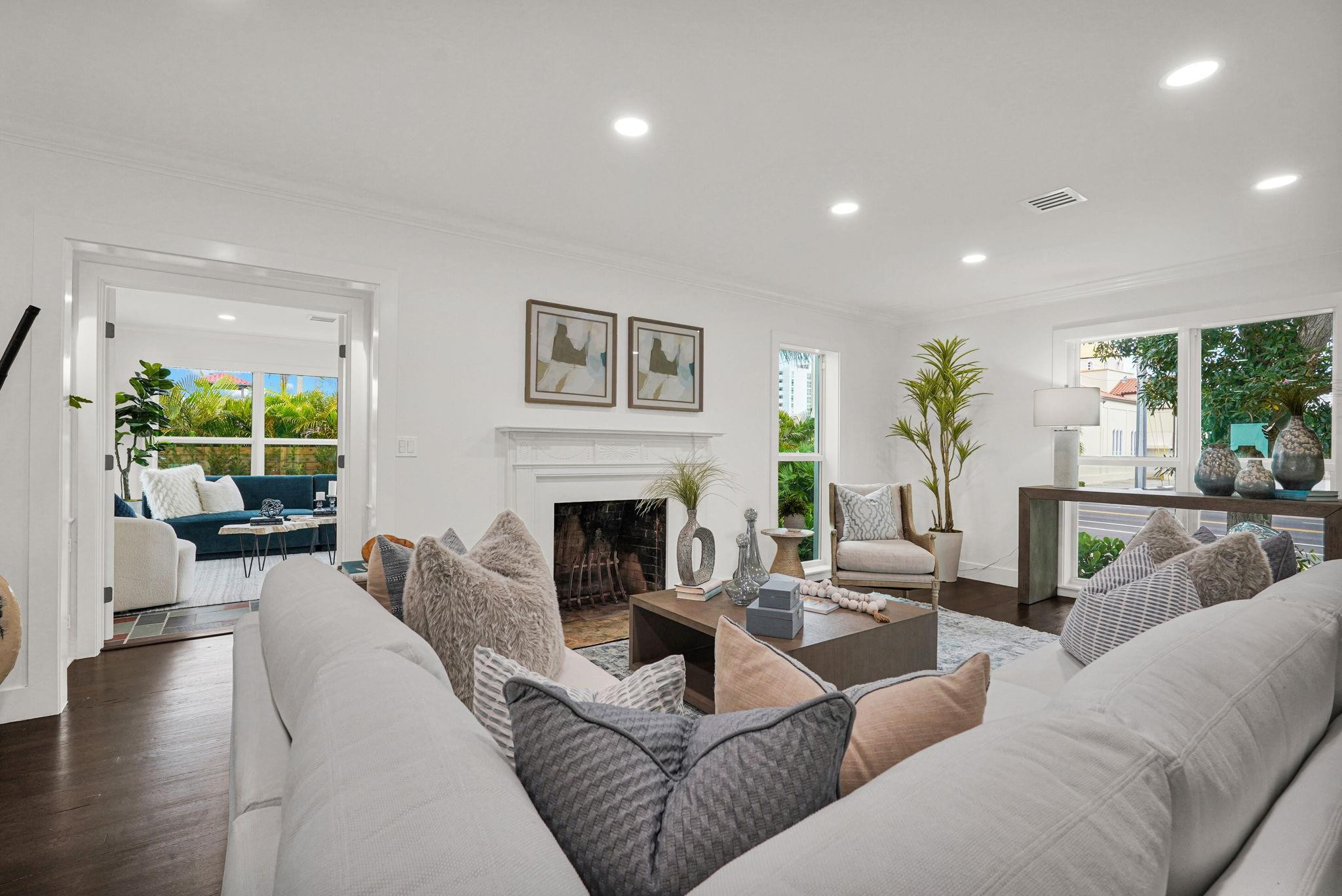 4015 Washington Road