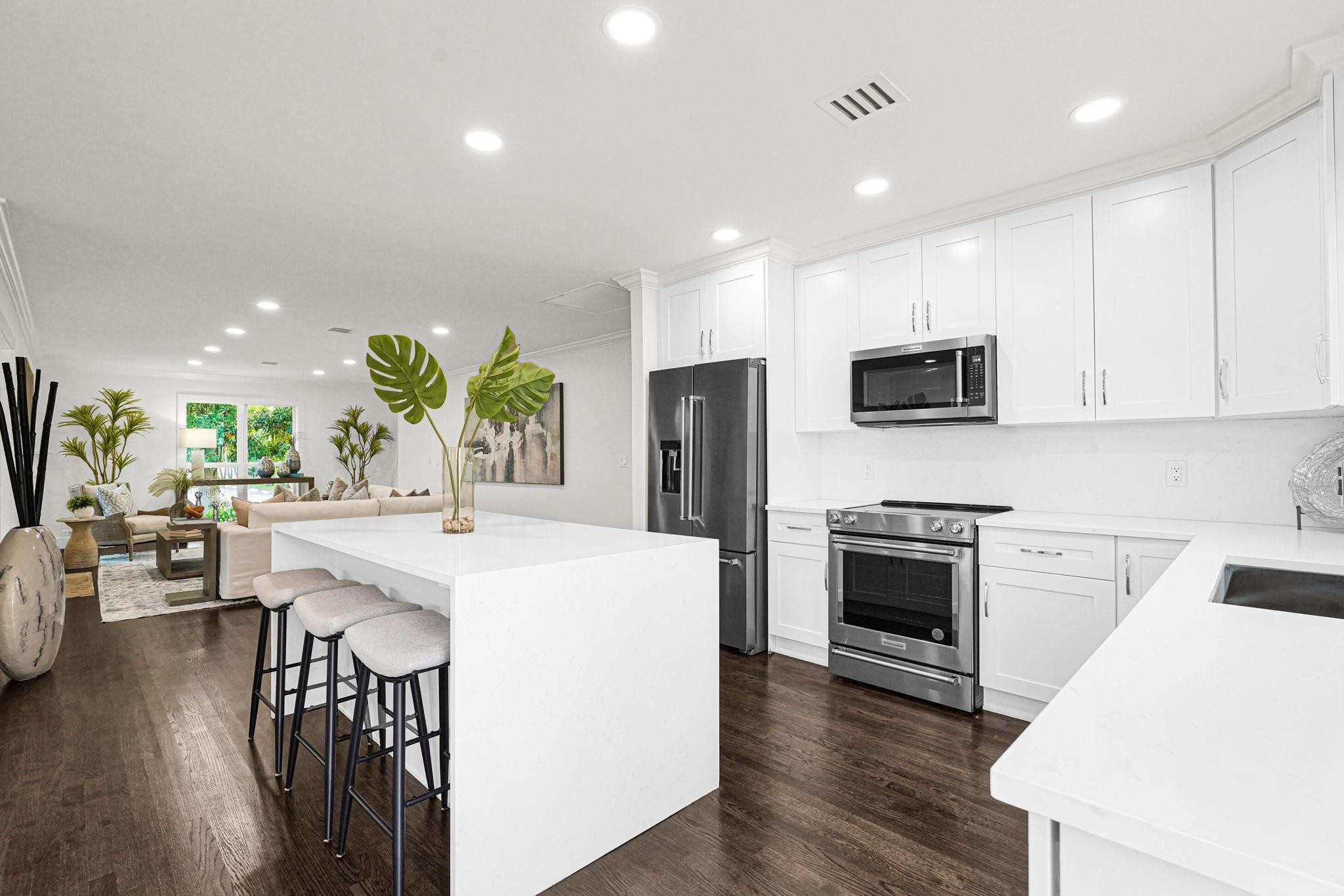 4015 Washington Road