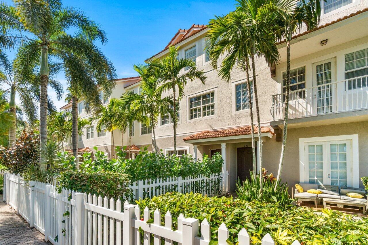 121 Ocean Cay Way
