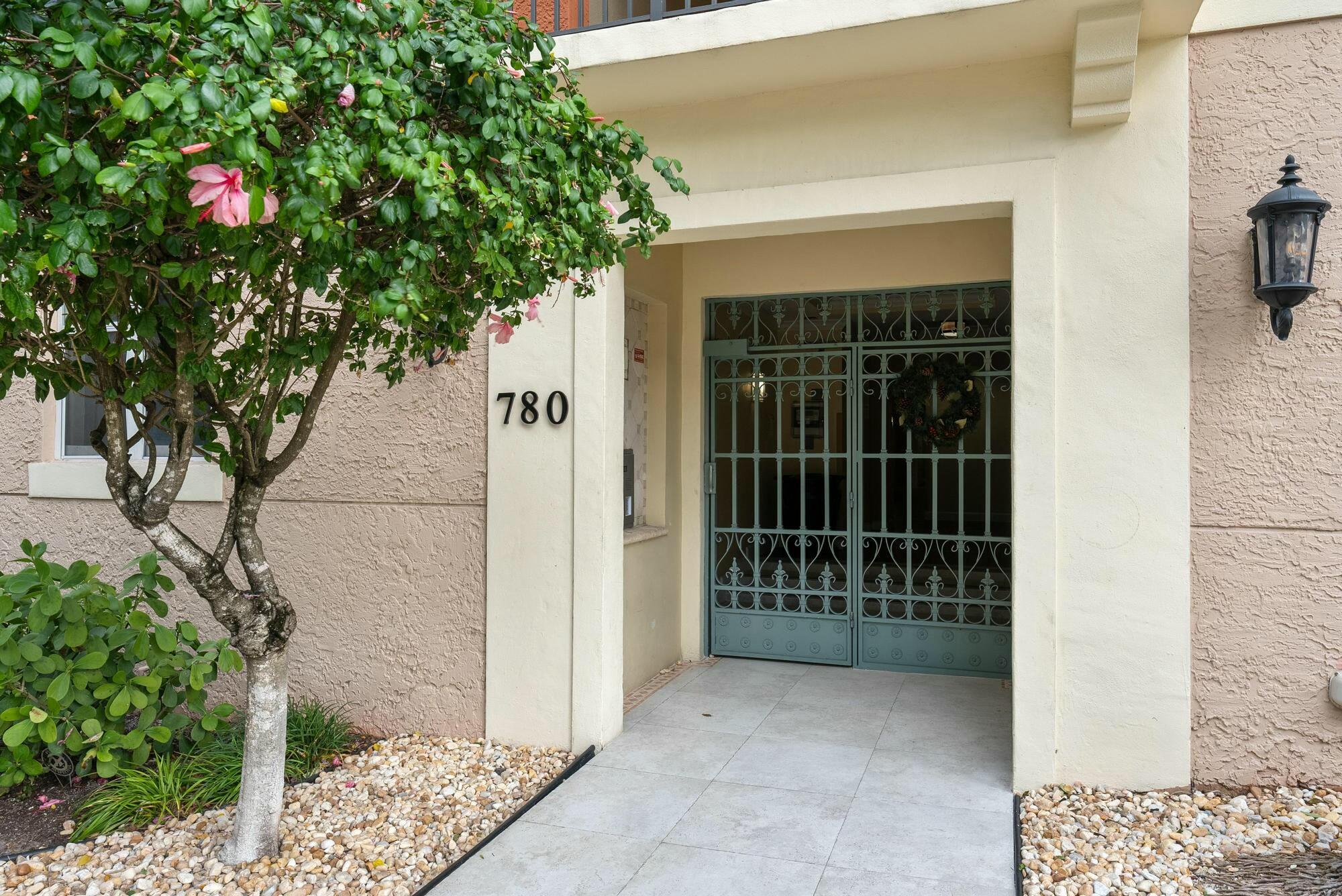 780 S Sapodilla Avenue 509