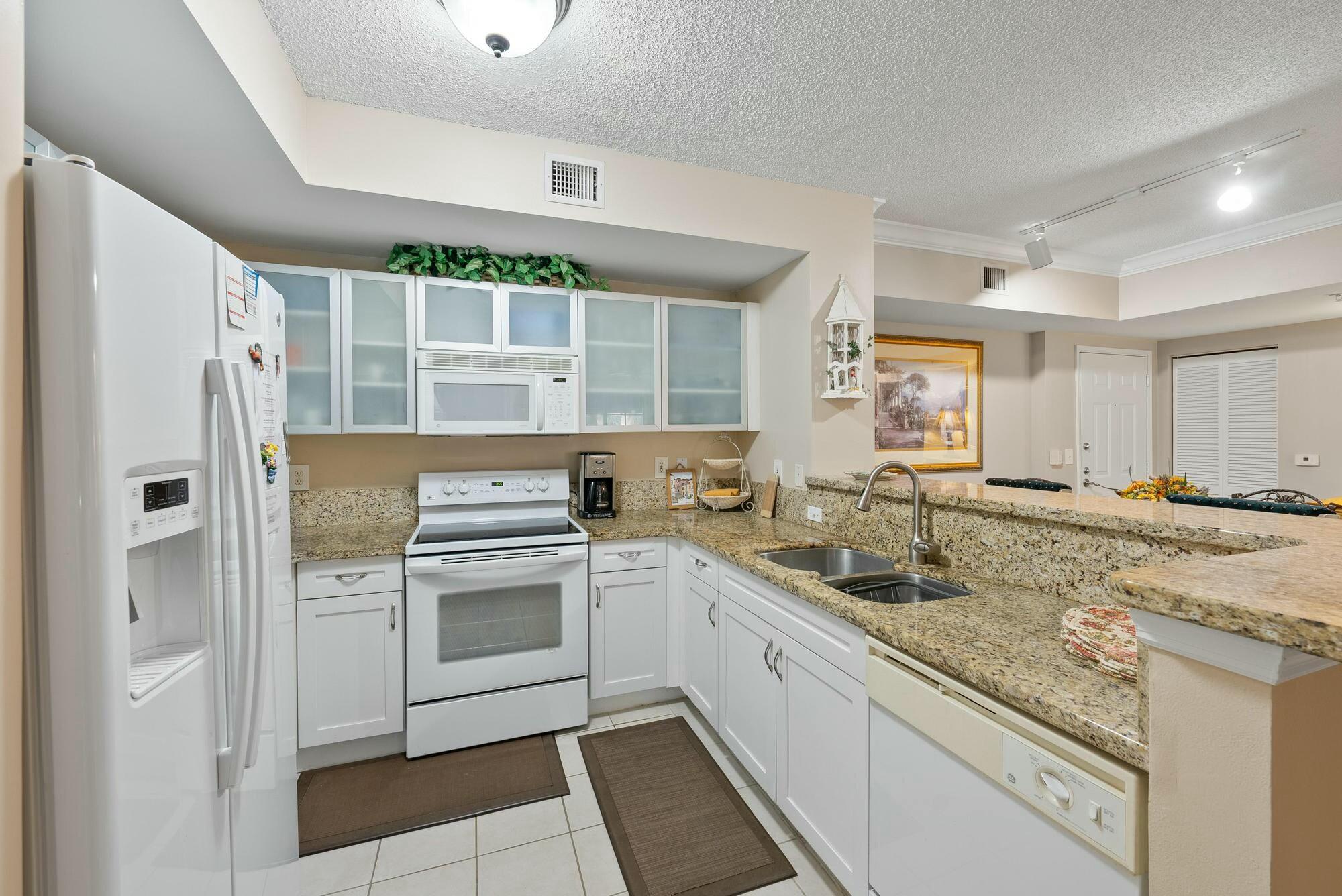 780 S Sapodilla Avenue 509