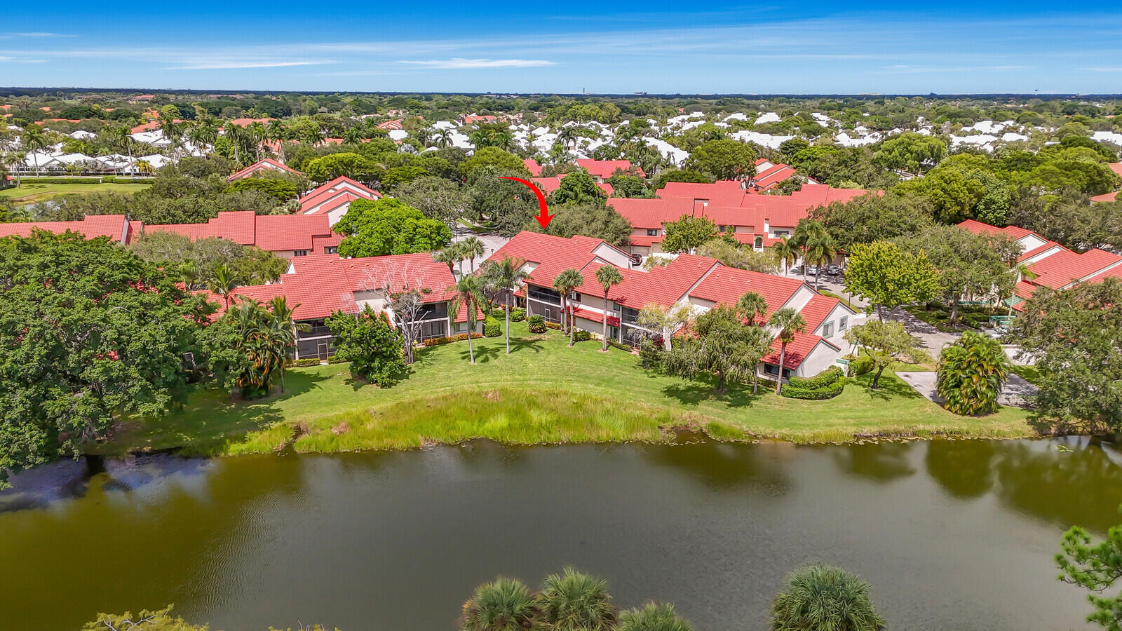 9 Lexington Lane E H