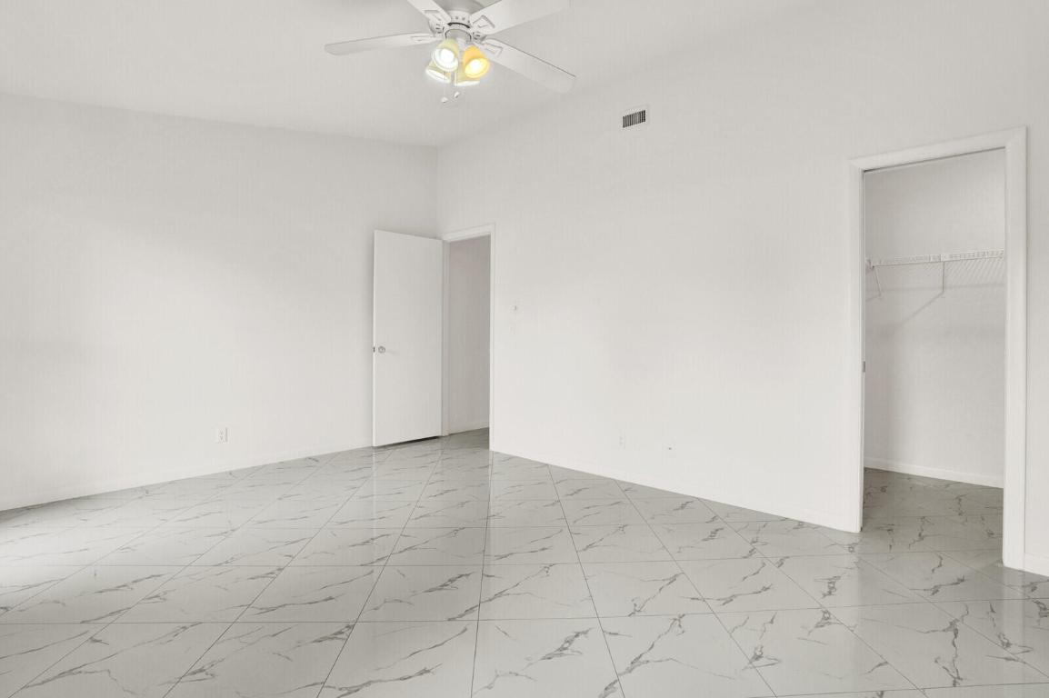 3705 SW Quail Meadow Trail E