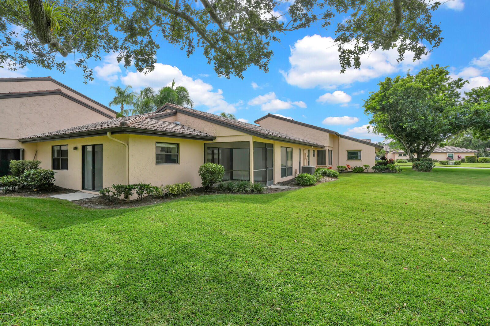 3705 SW Quail Meadow Trail E