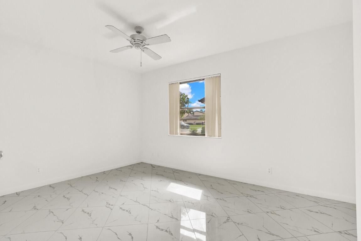 3705 SW Quail Meadow Trail E