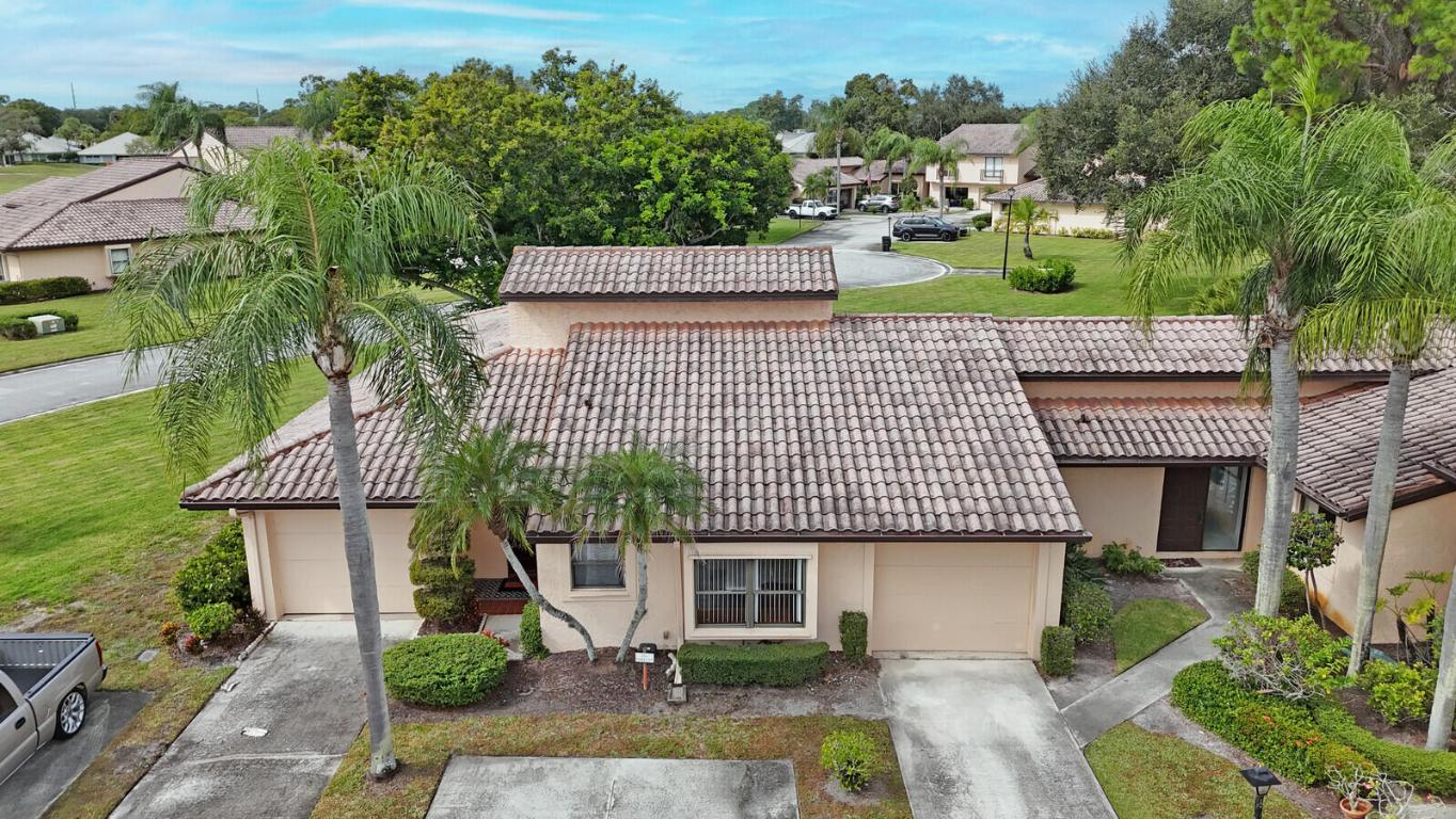 3705 SW Quail Meadow Trail E