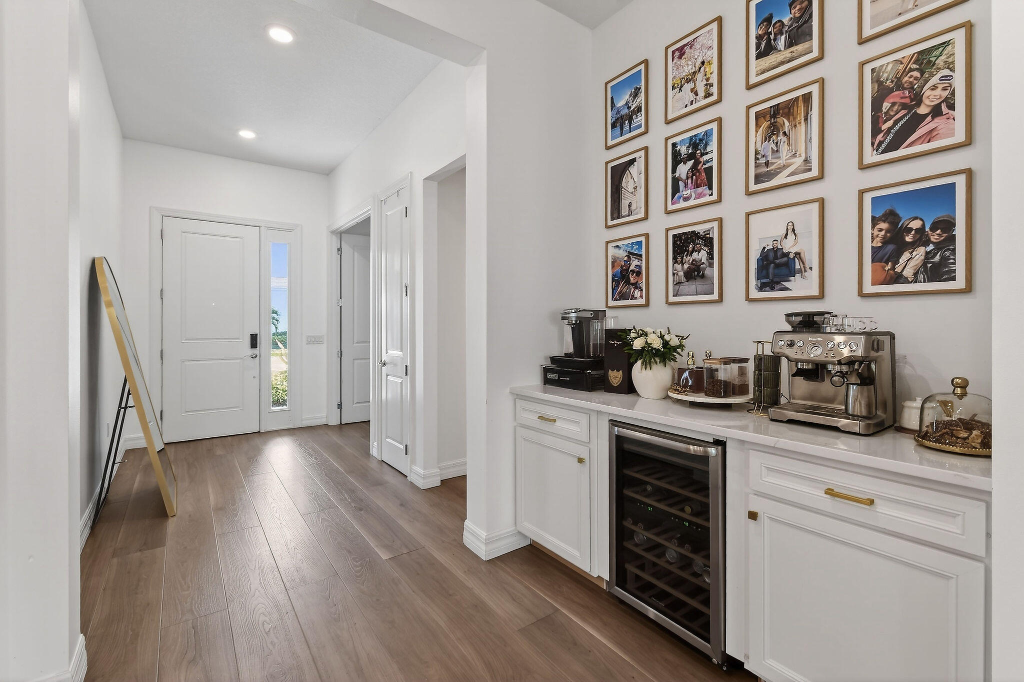 10803 Stellar Circle