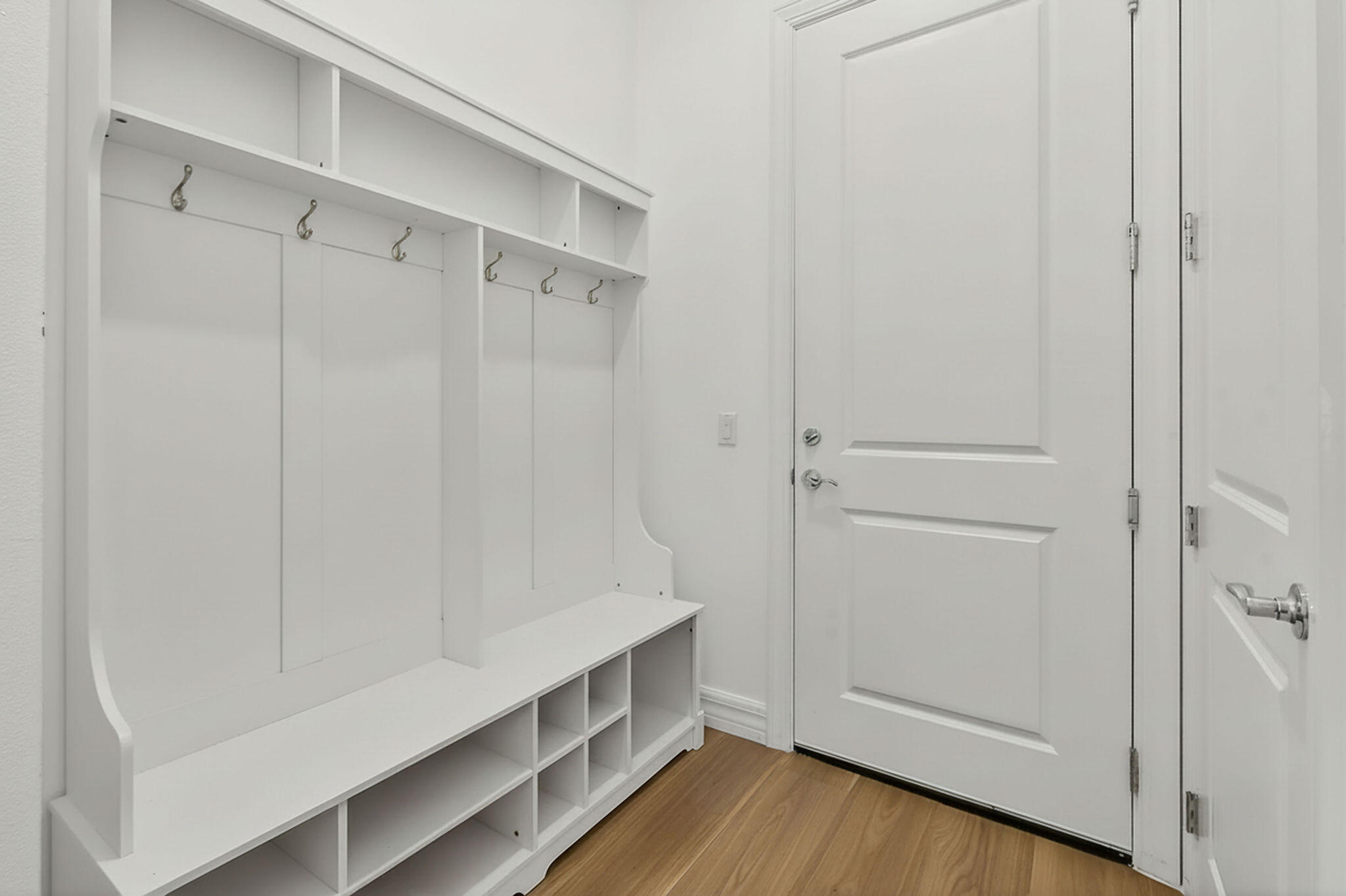 10803 Stellar Circle