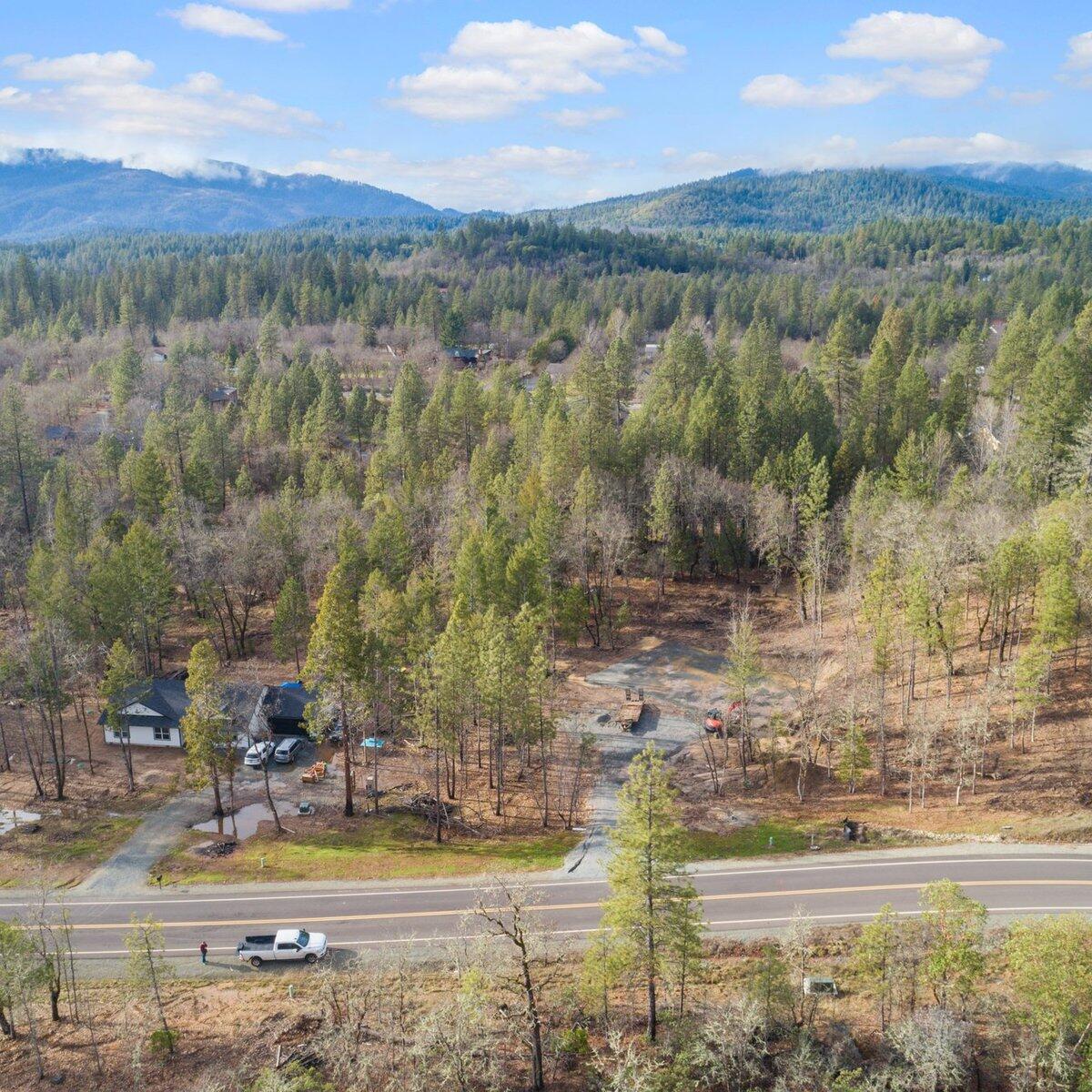 1442 Ellison Loop
