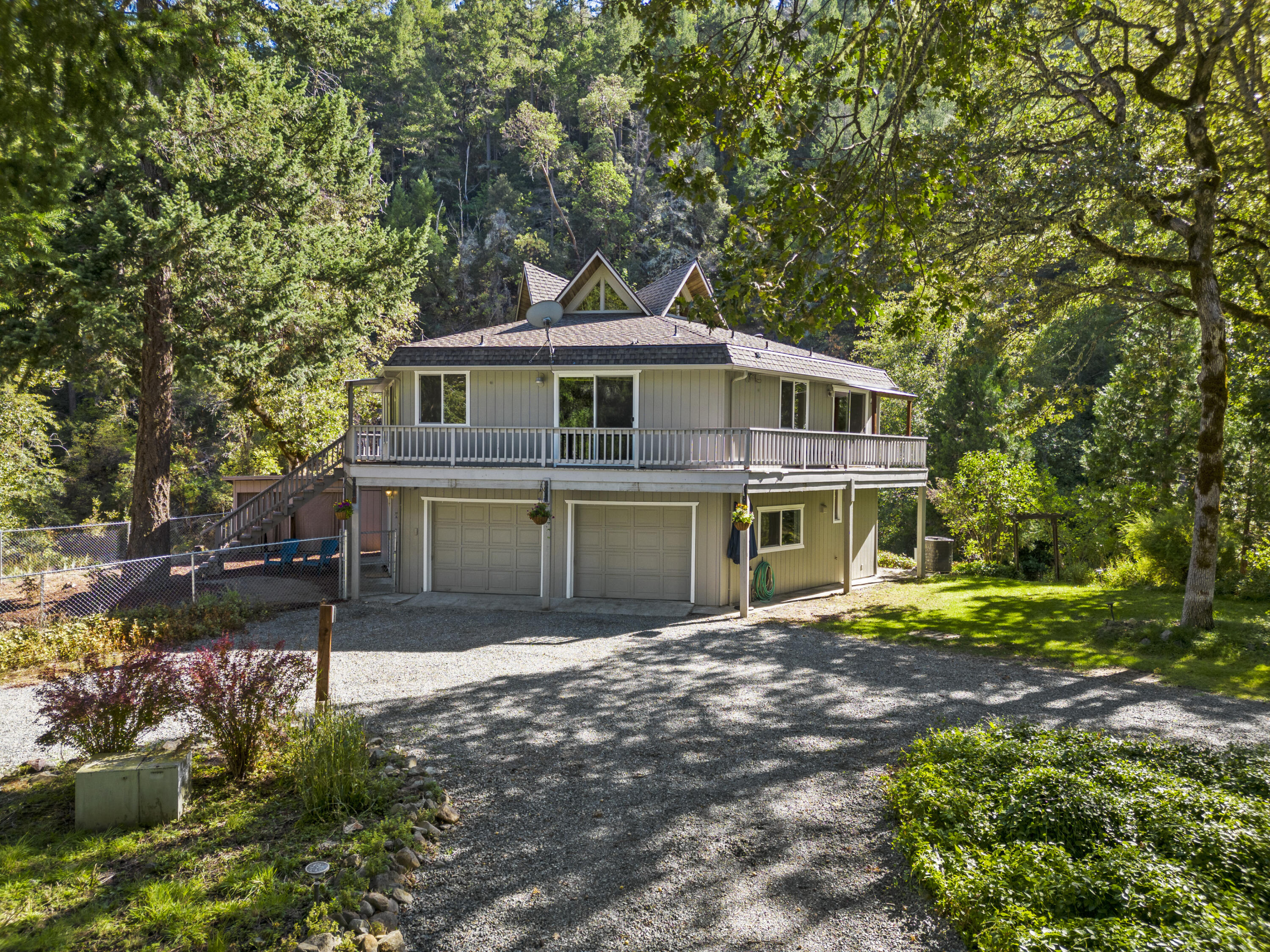 1211 Upper Powell Creek Road
