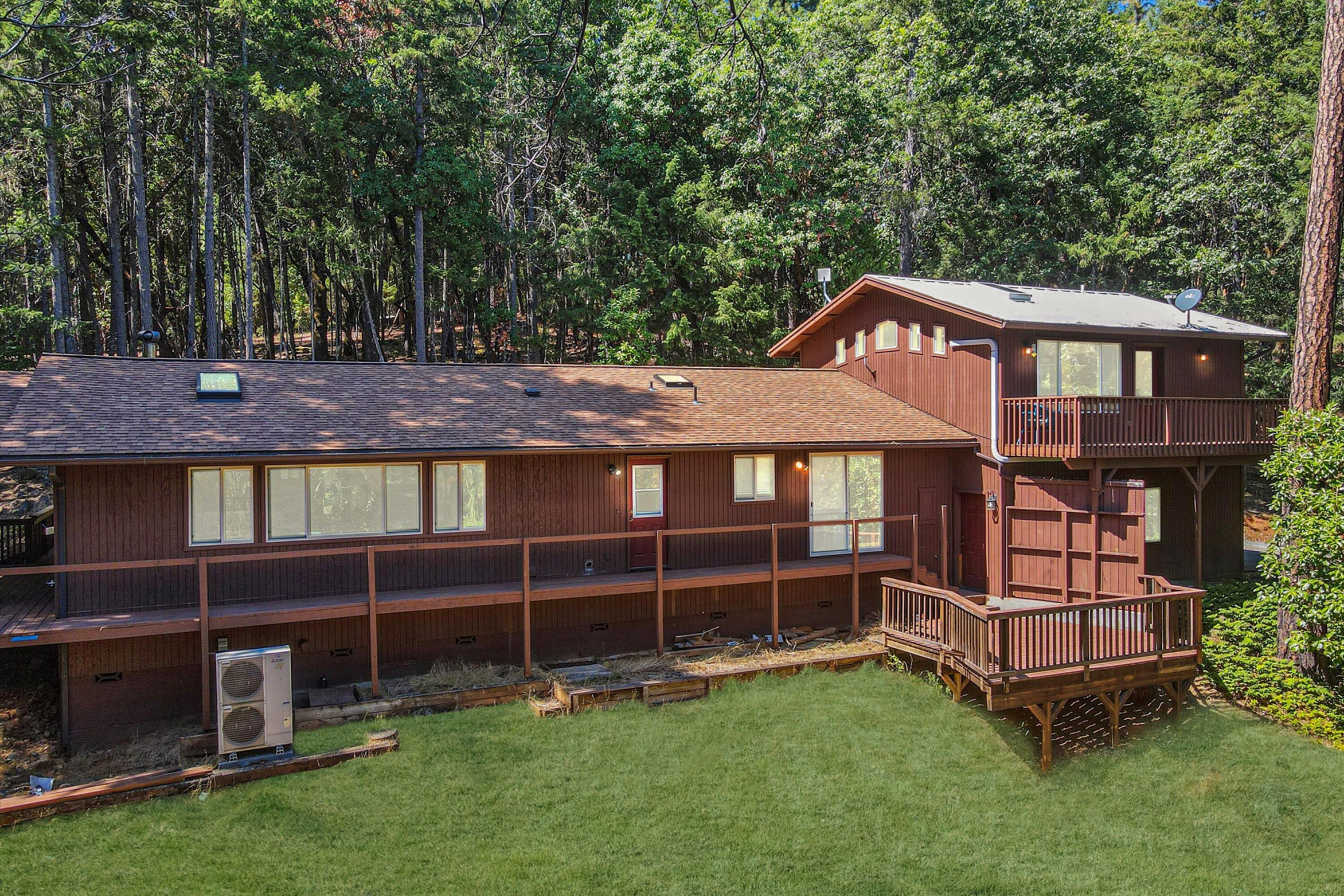648 Green Tree Loop