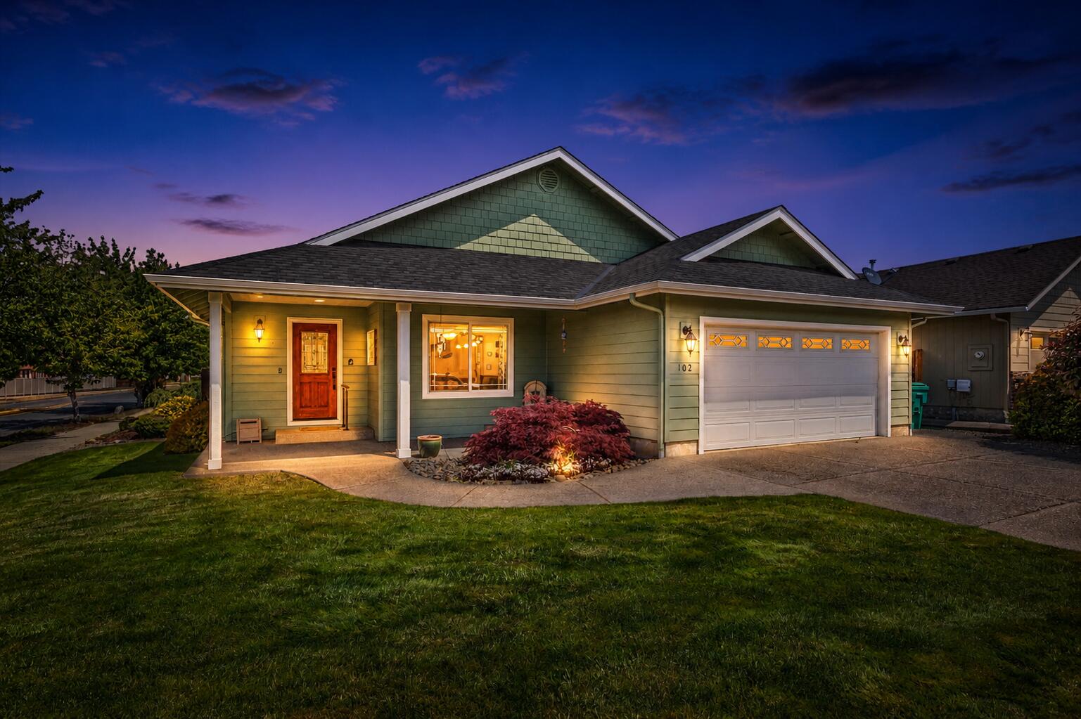 102 SW Pintail Court