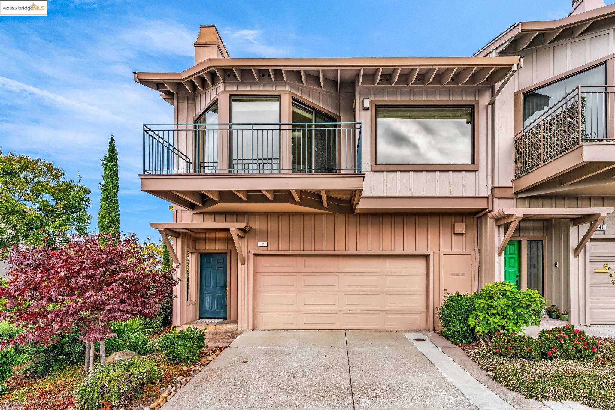 39 Starview Dr