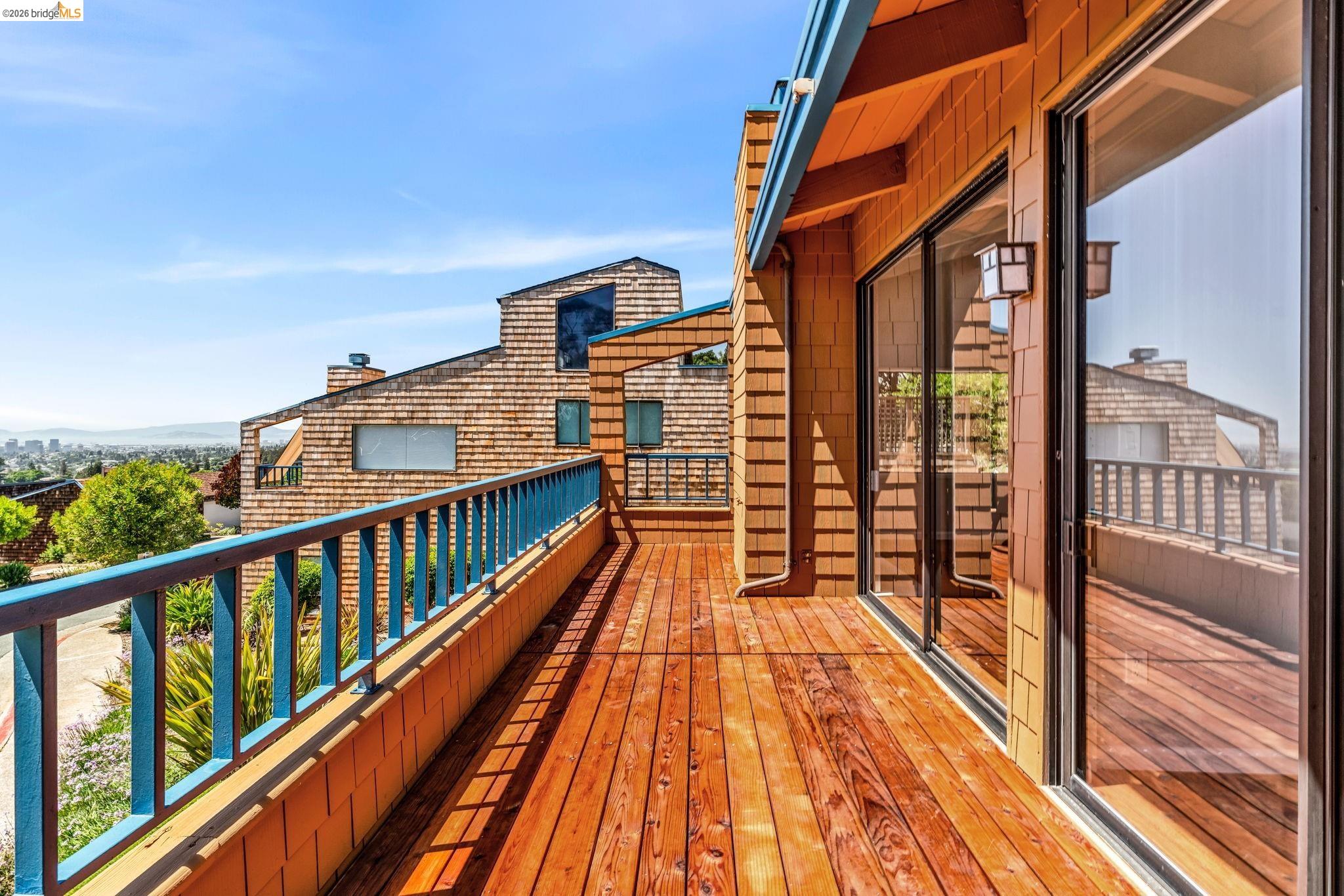10 Sereno Cir