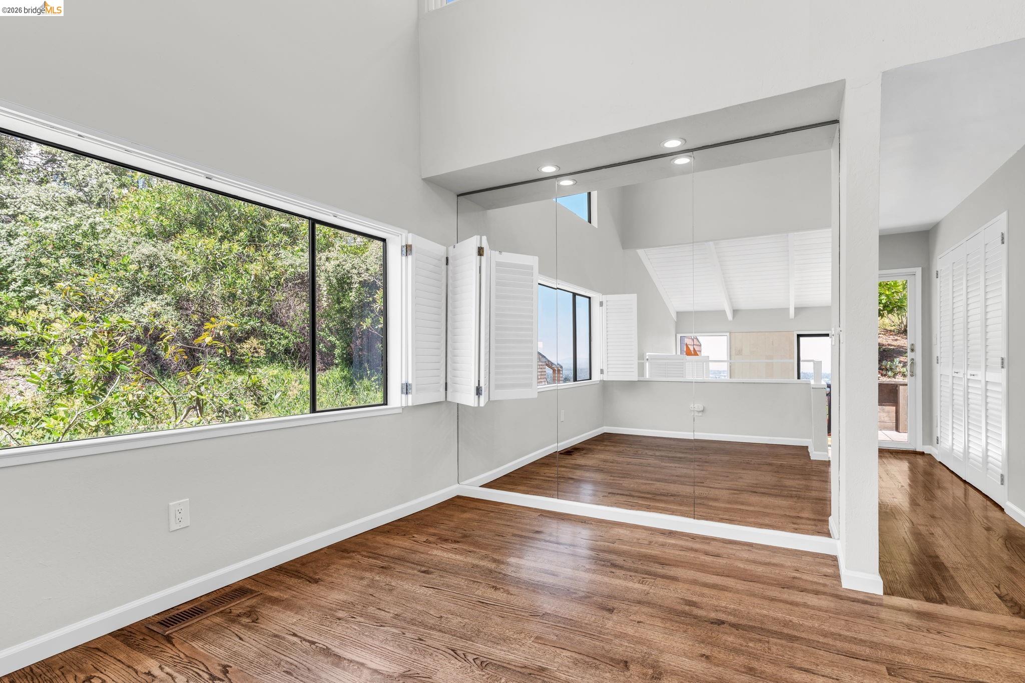 10 Sereno Cir