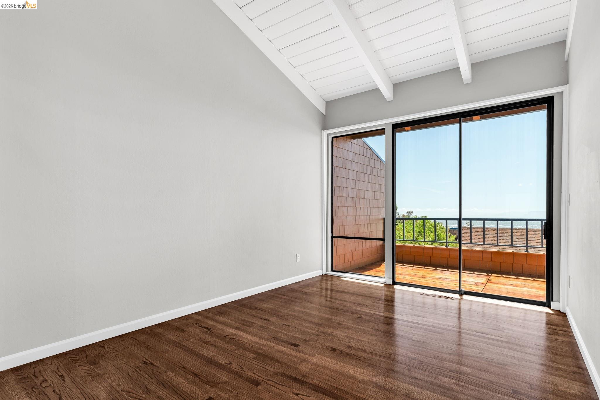 10 Sereno Cir