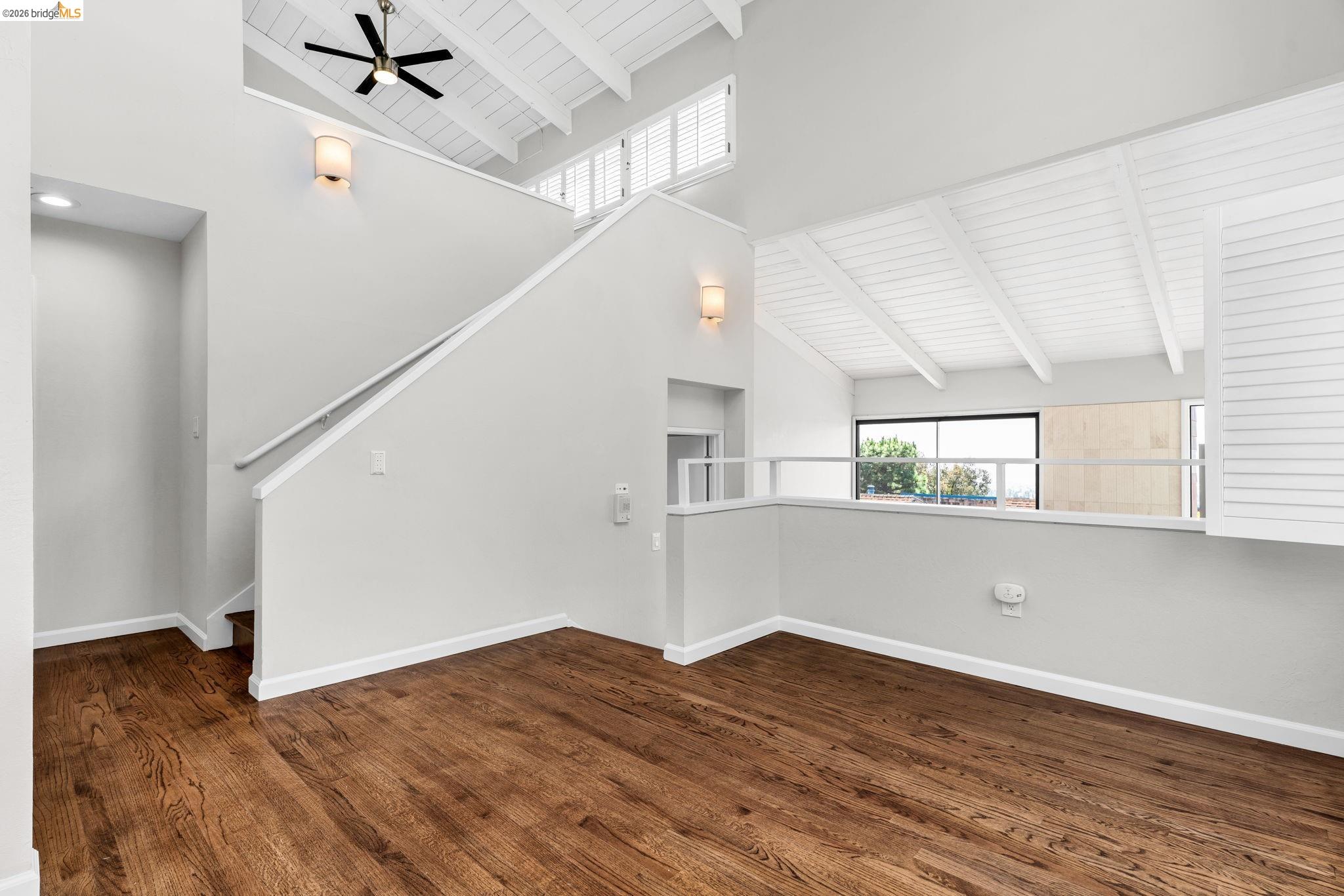 10 Sereno Cir
