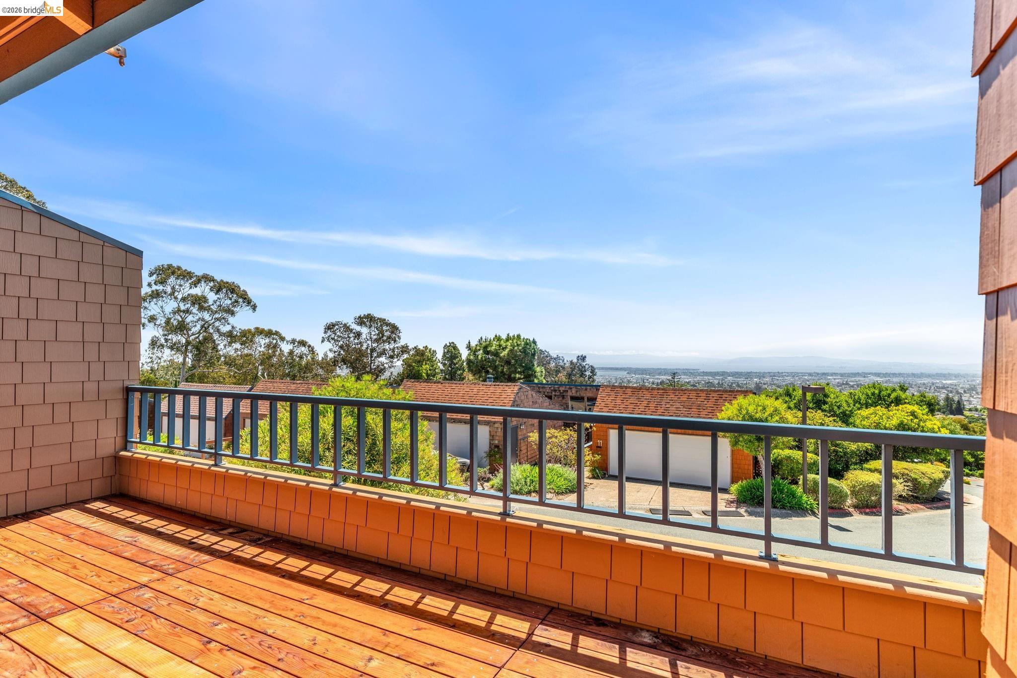 10 Sereno Cir