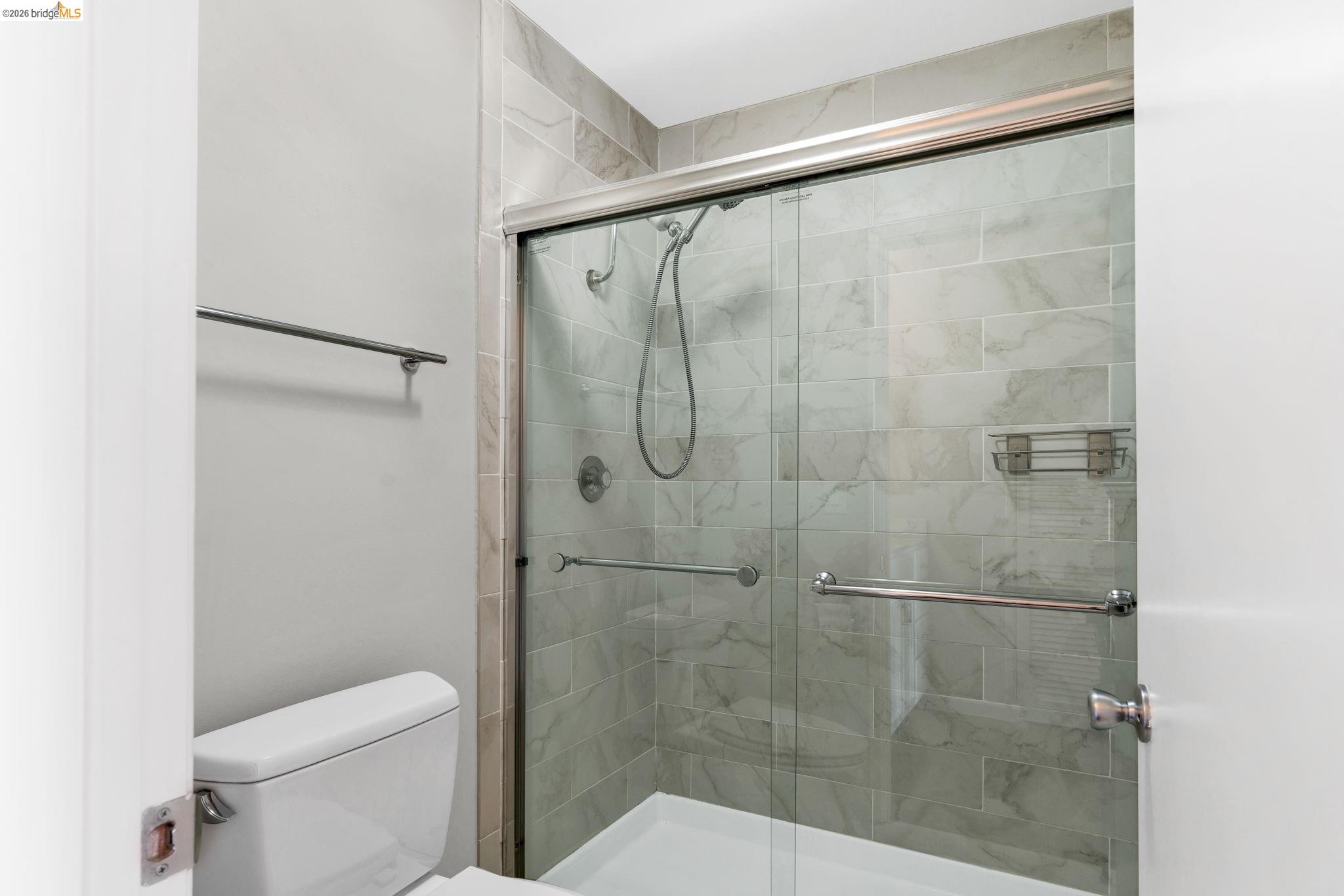 10 Sereno Cir